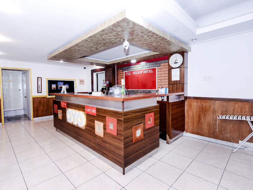 Dream Hotel by OYO Rooms