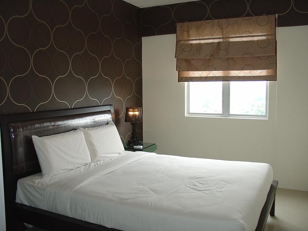 Duta Hotel and Residence