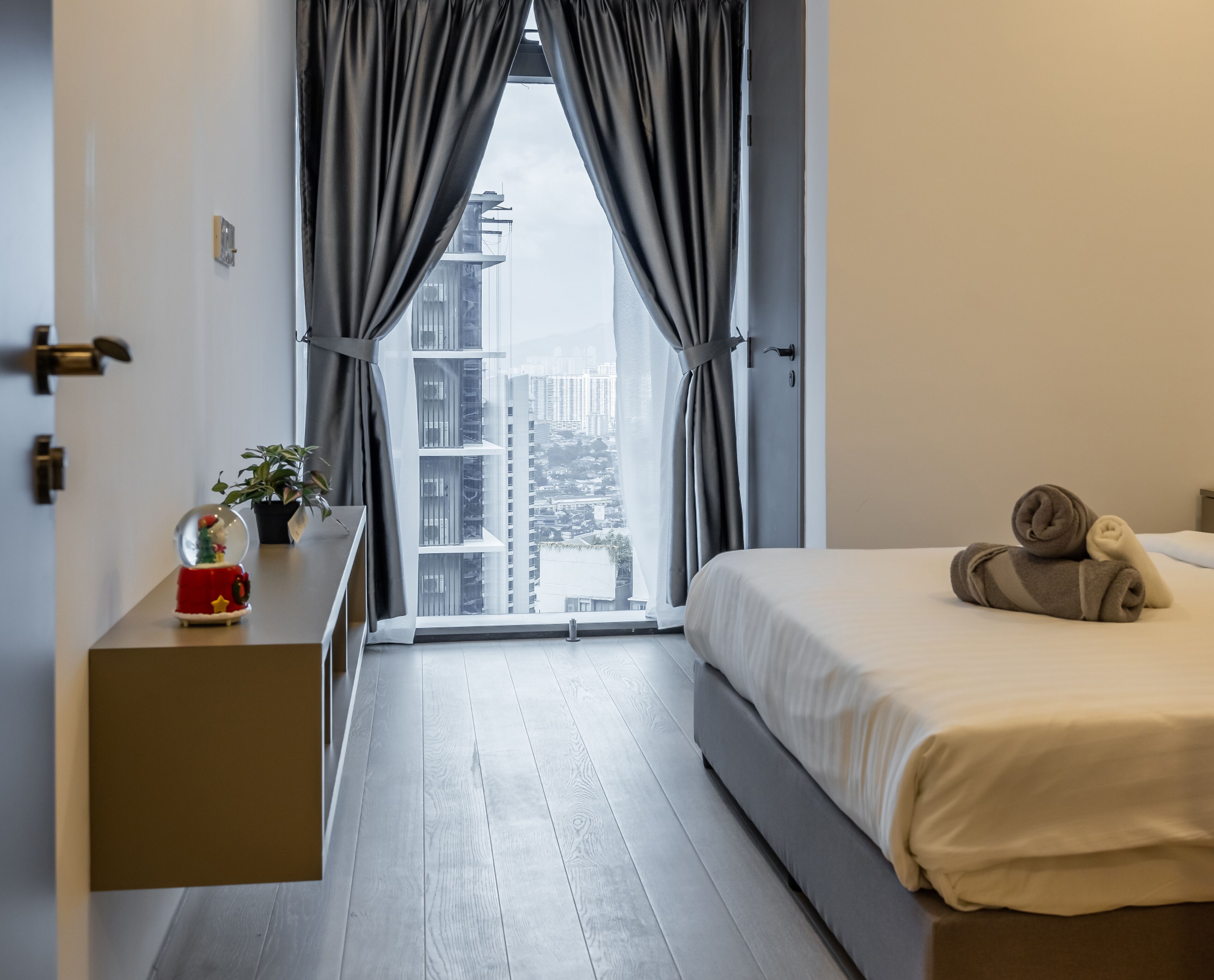 Eaton Residences KL by Plush