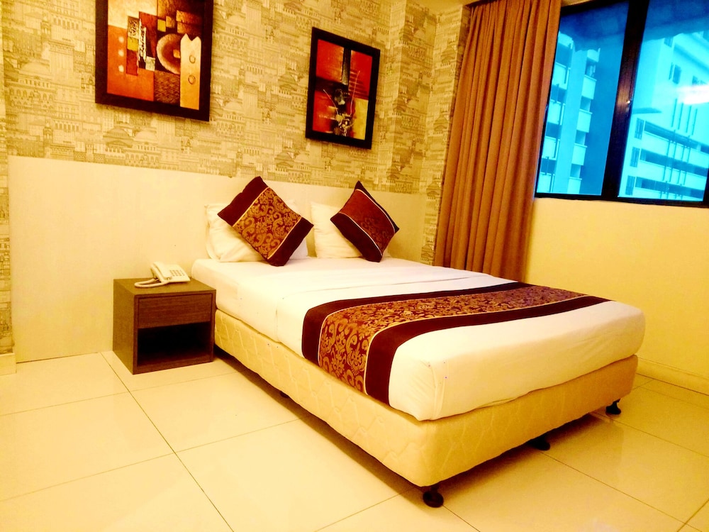 ESQ Shamelin Hotel