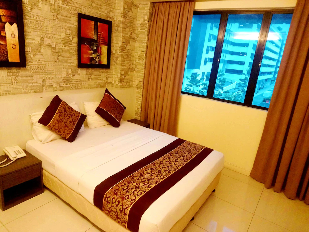 ESQ Shamelin Hotel
