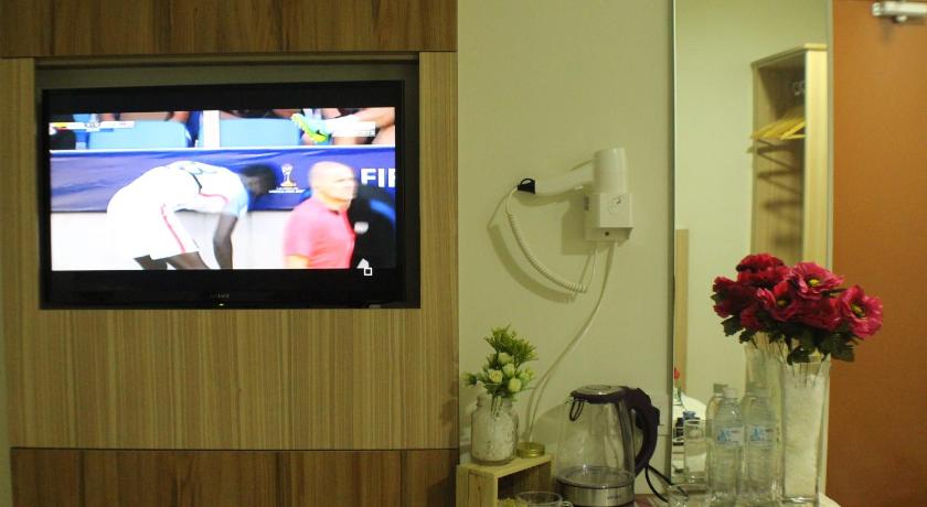 Alaxis Hotel