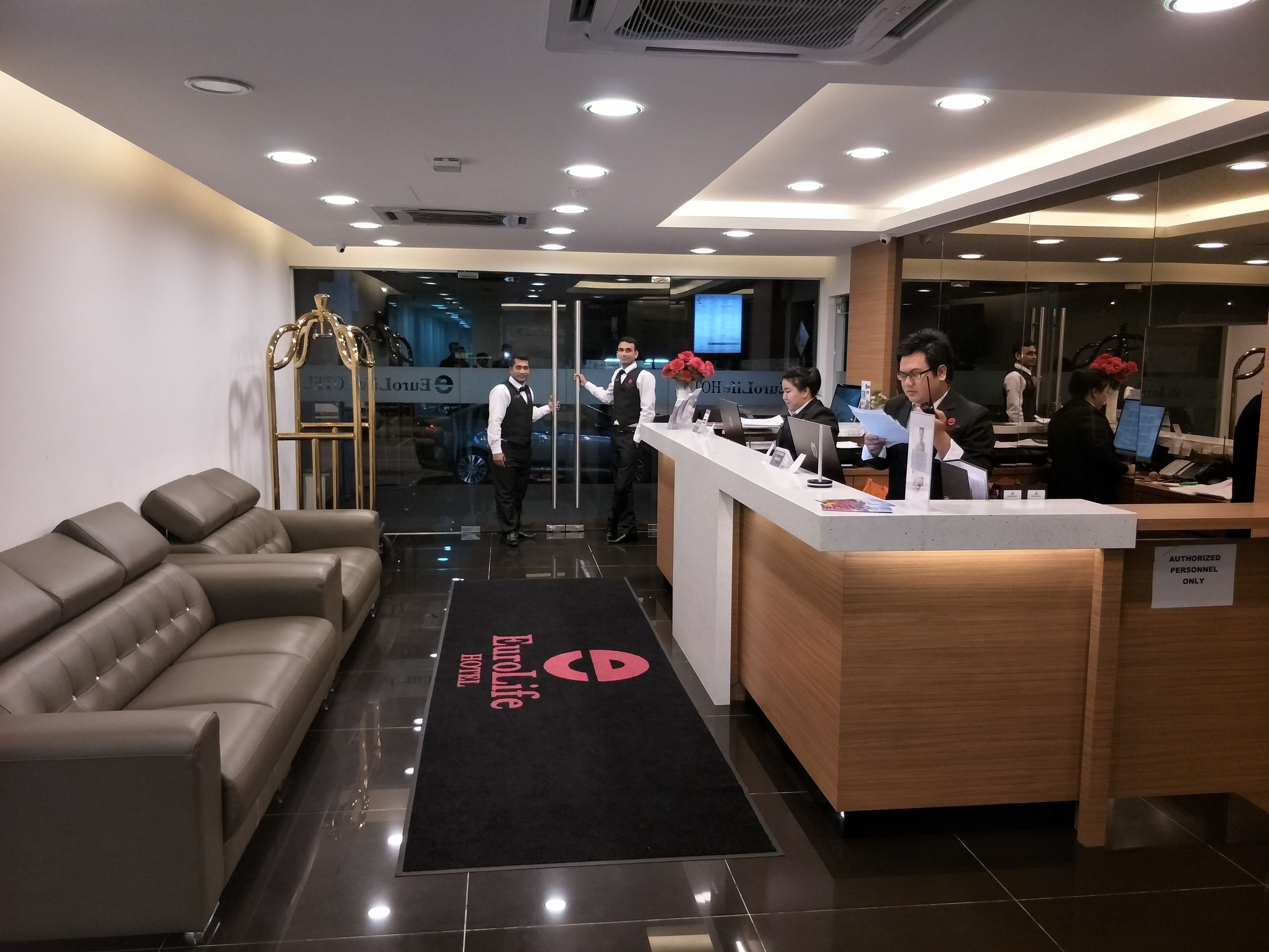 Alaxis Hotel