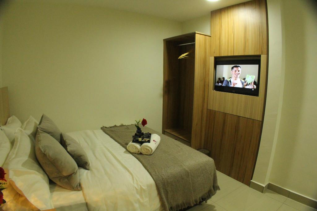 Alaxis Hotel