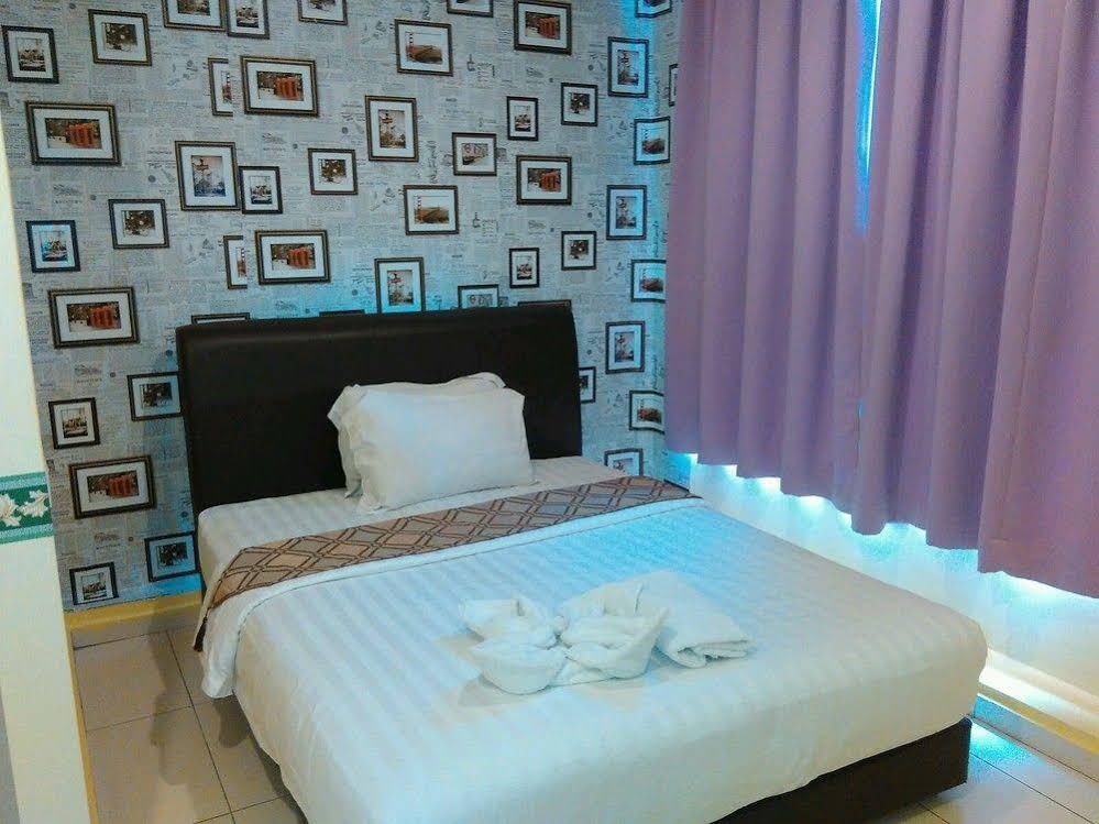 Ev World Hotel Sg Besi @ TBS