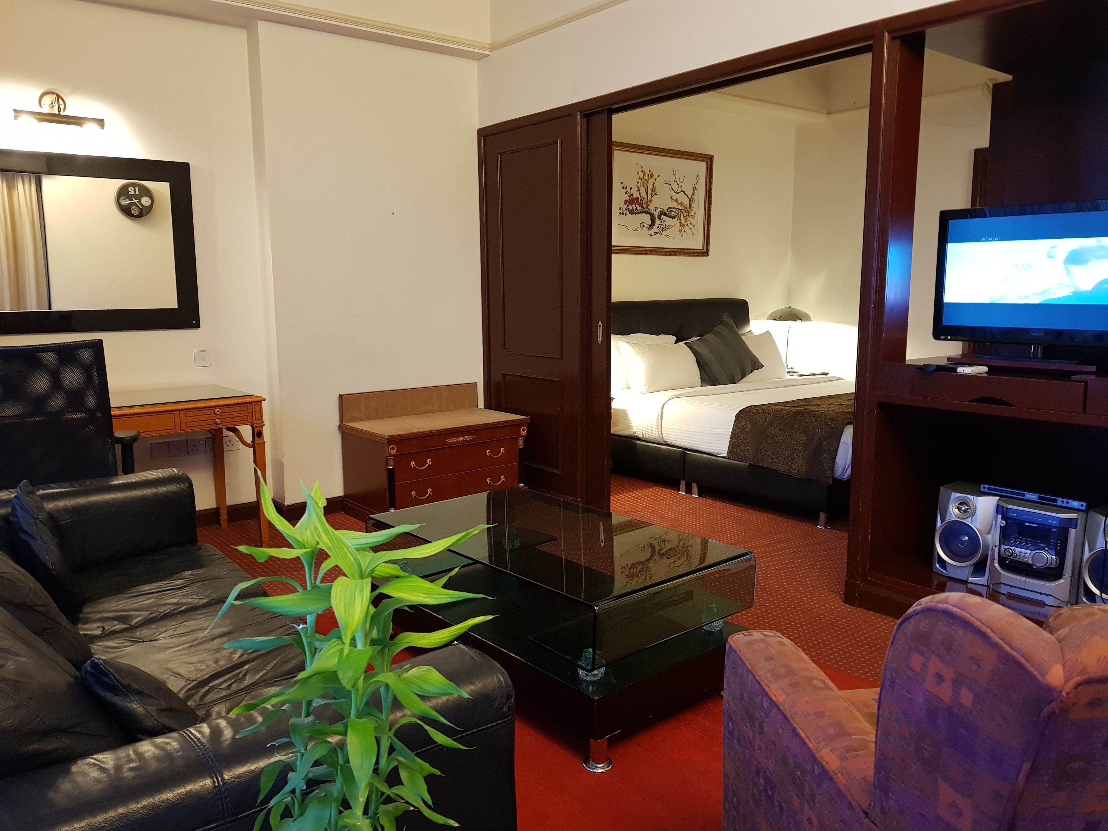 Exclusive Service Suite At Times Square