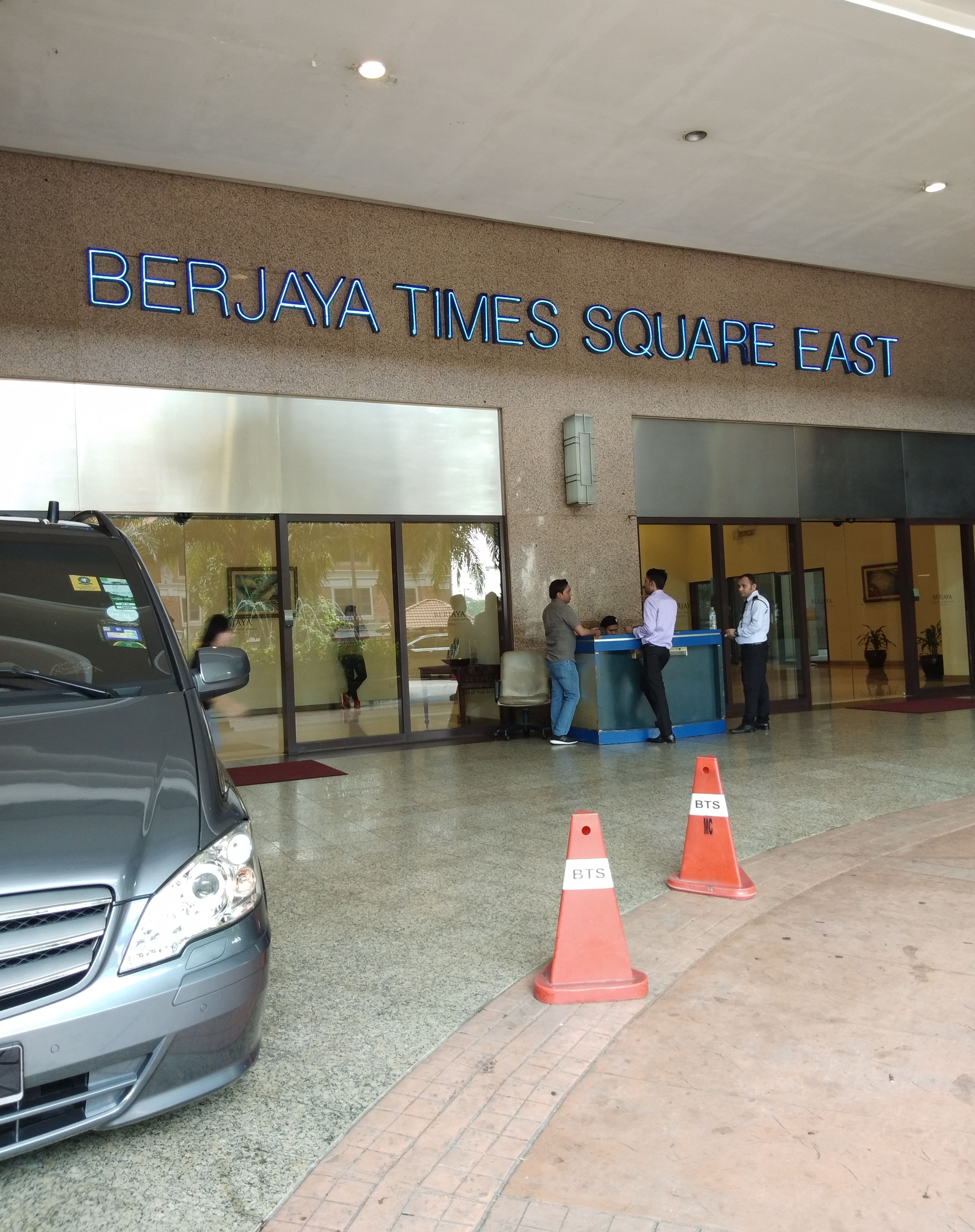 Exclusive Service Suite At Times Square