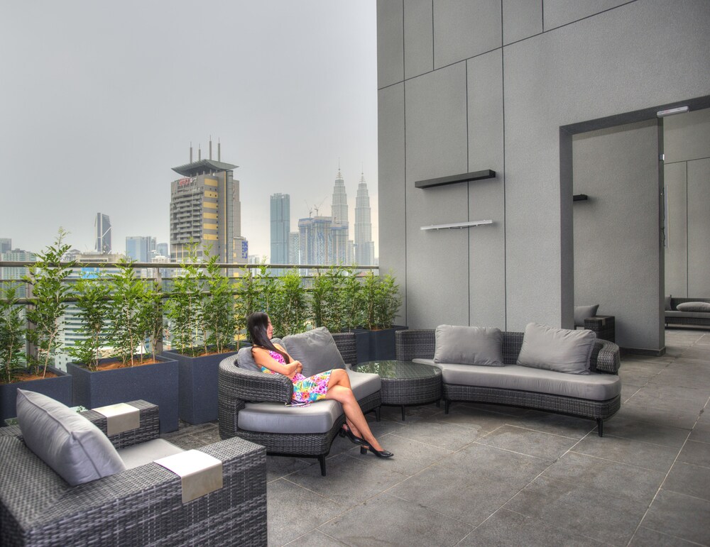 Expressionz Professional Suites by Mad KL Stay