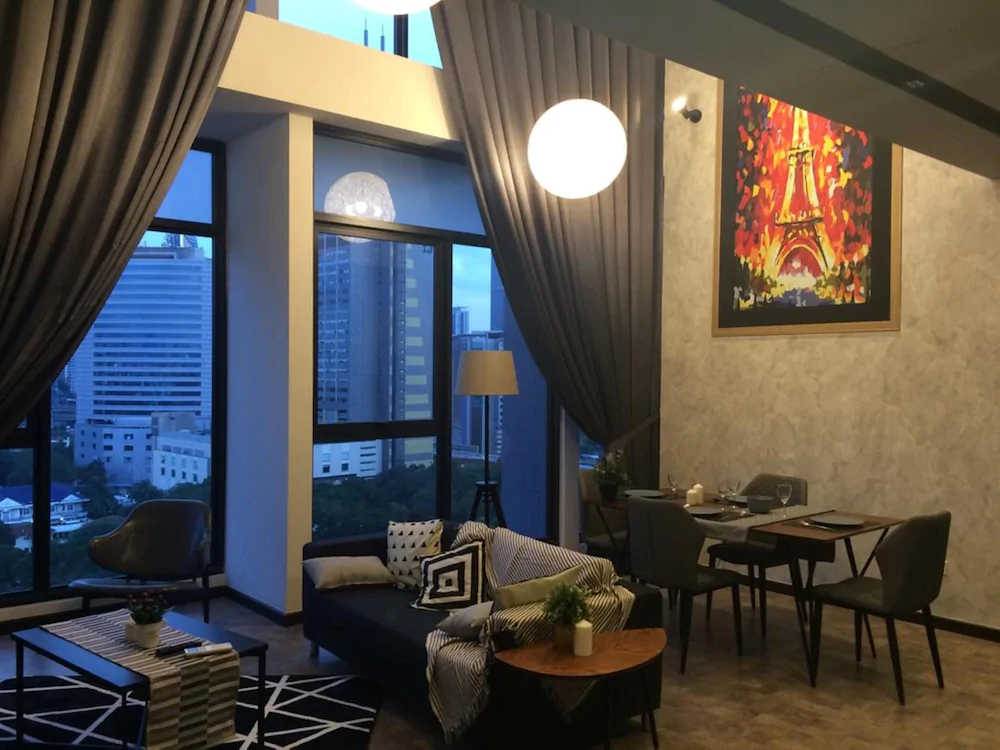 Expressionz Professional Suites by Mad KL Stay