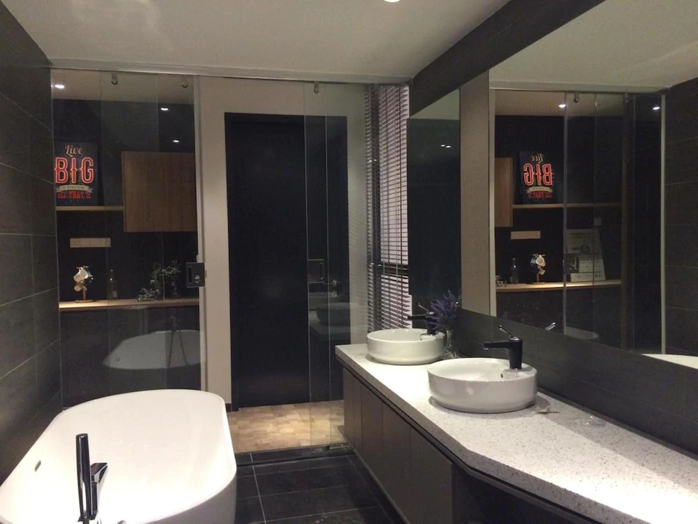 Expressionz Professional Suites by Mad KL Stay