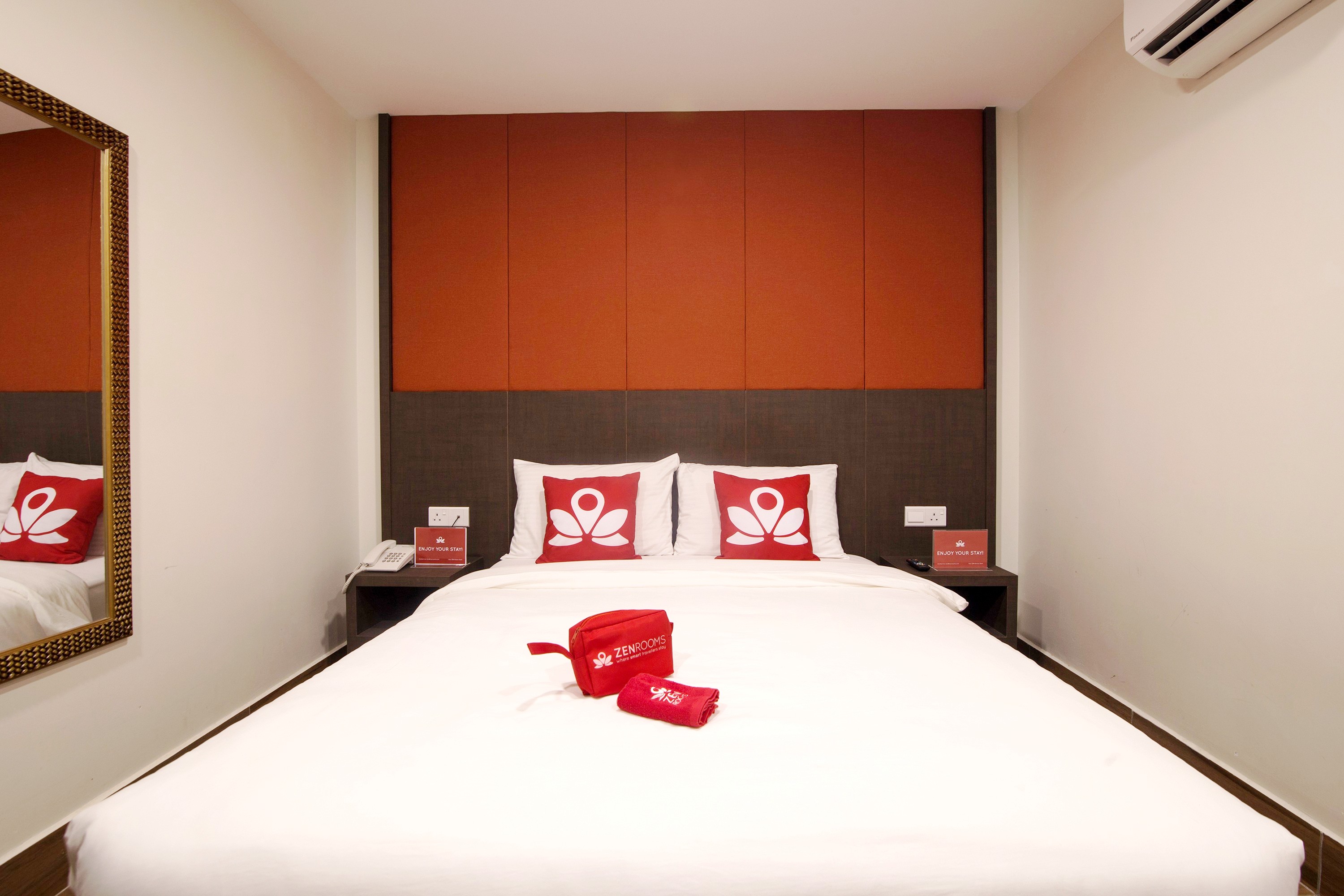 GDS Hotel Sentral by ZEN Rooms