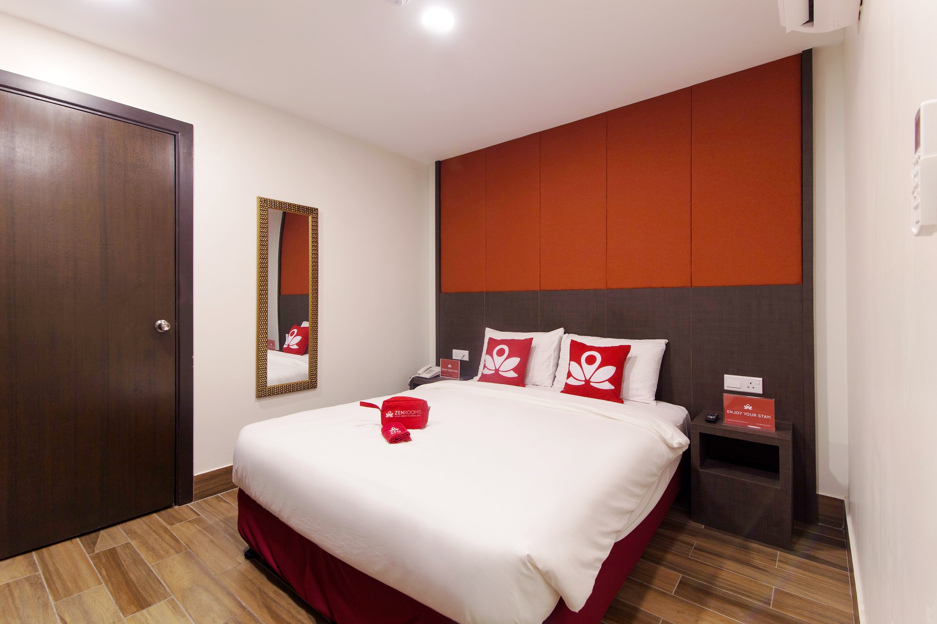 GDS Hotel Sentral by ZEN Rooms