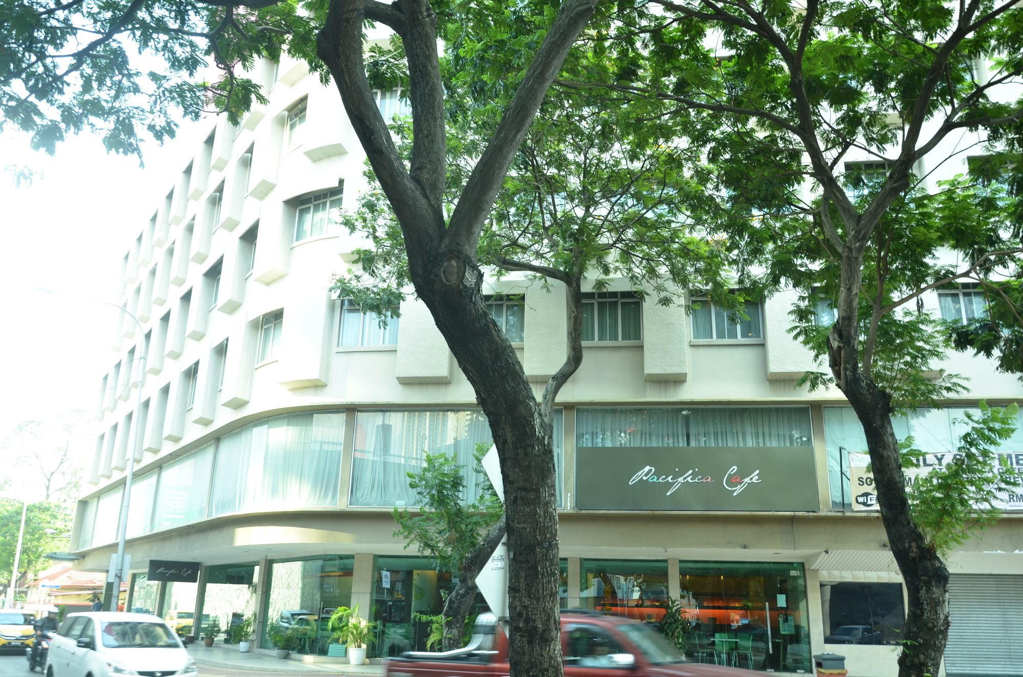 Grand Pacific Hotel