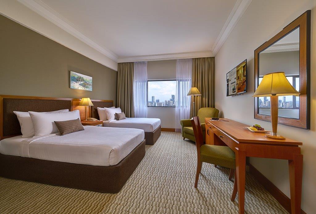 Grand Seasons Hotel