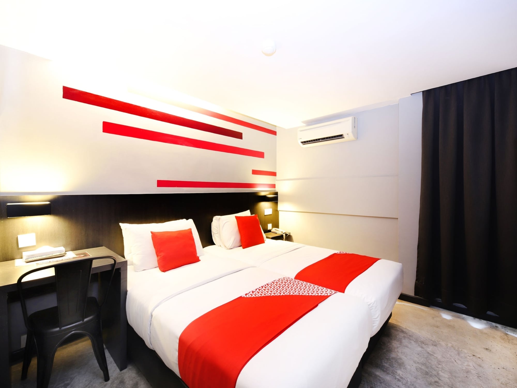 Grid 9 Hotel by OYO