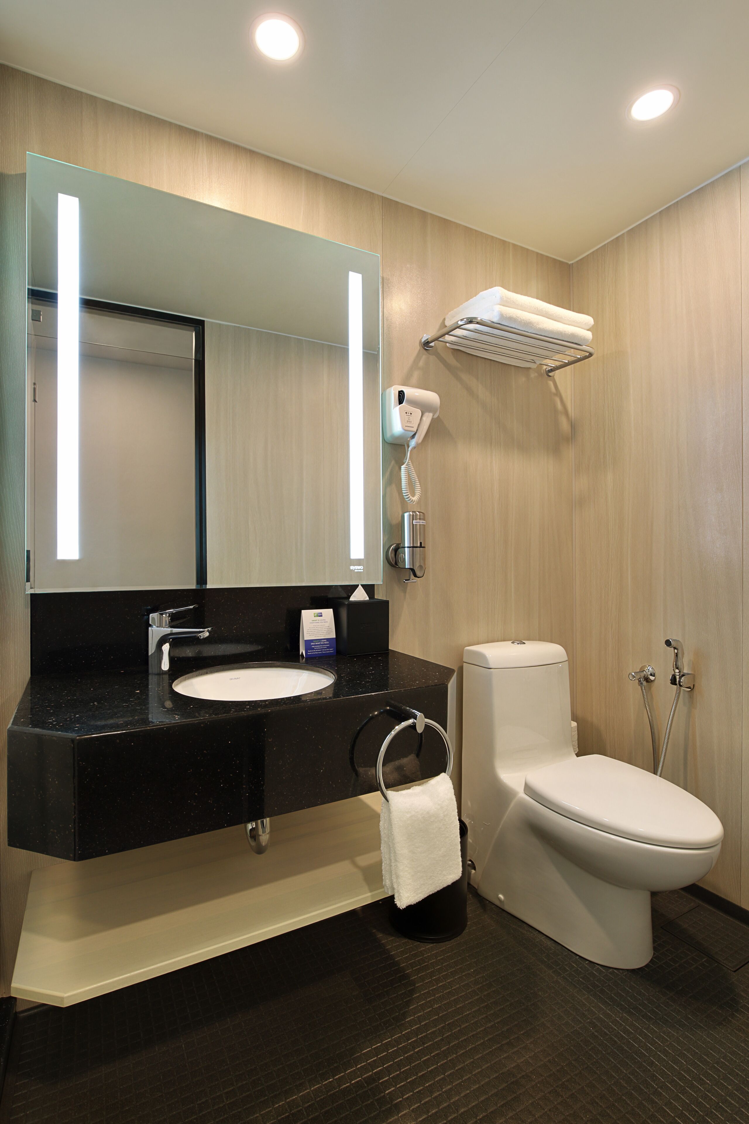 Holiday Inn Express Kuala Lumpur City Centre