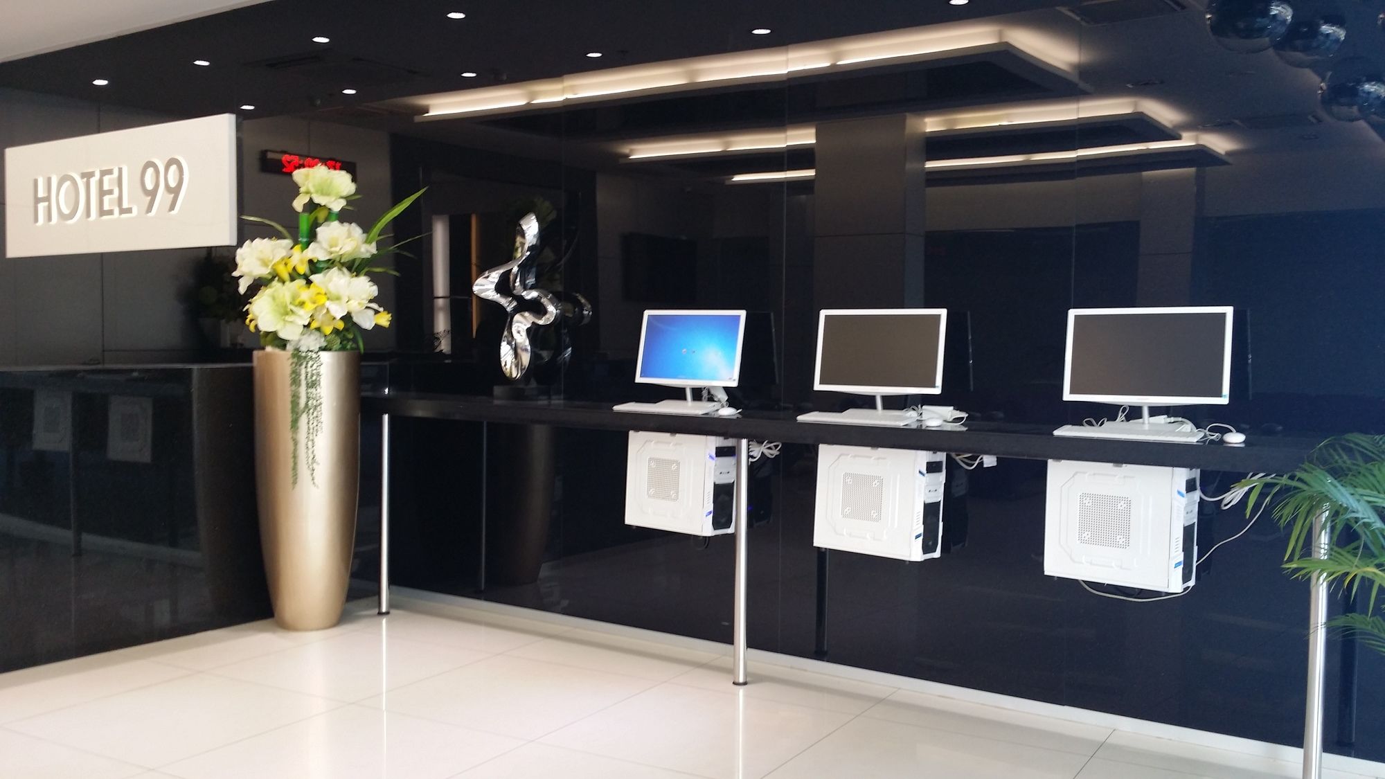 Hotel 99 Kuala Lumpur