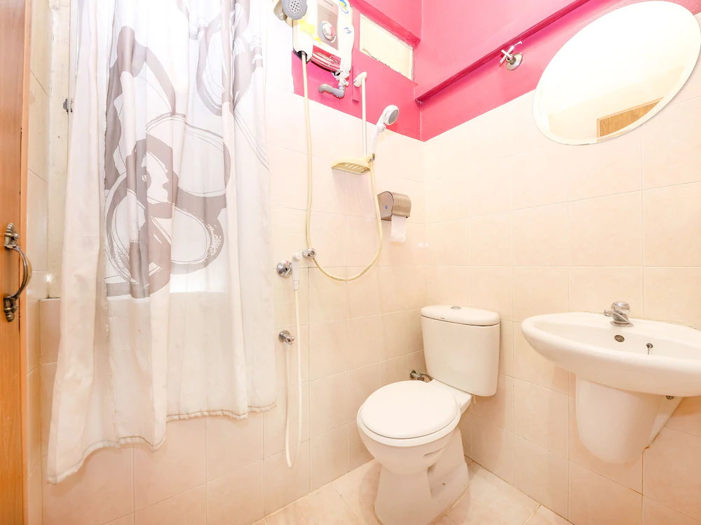 Hotel Al Azhar by OYO Rooms