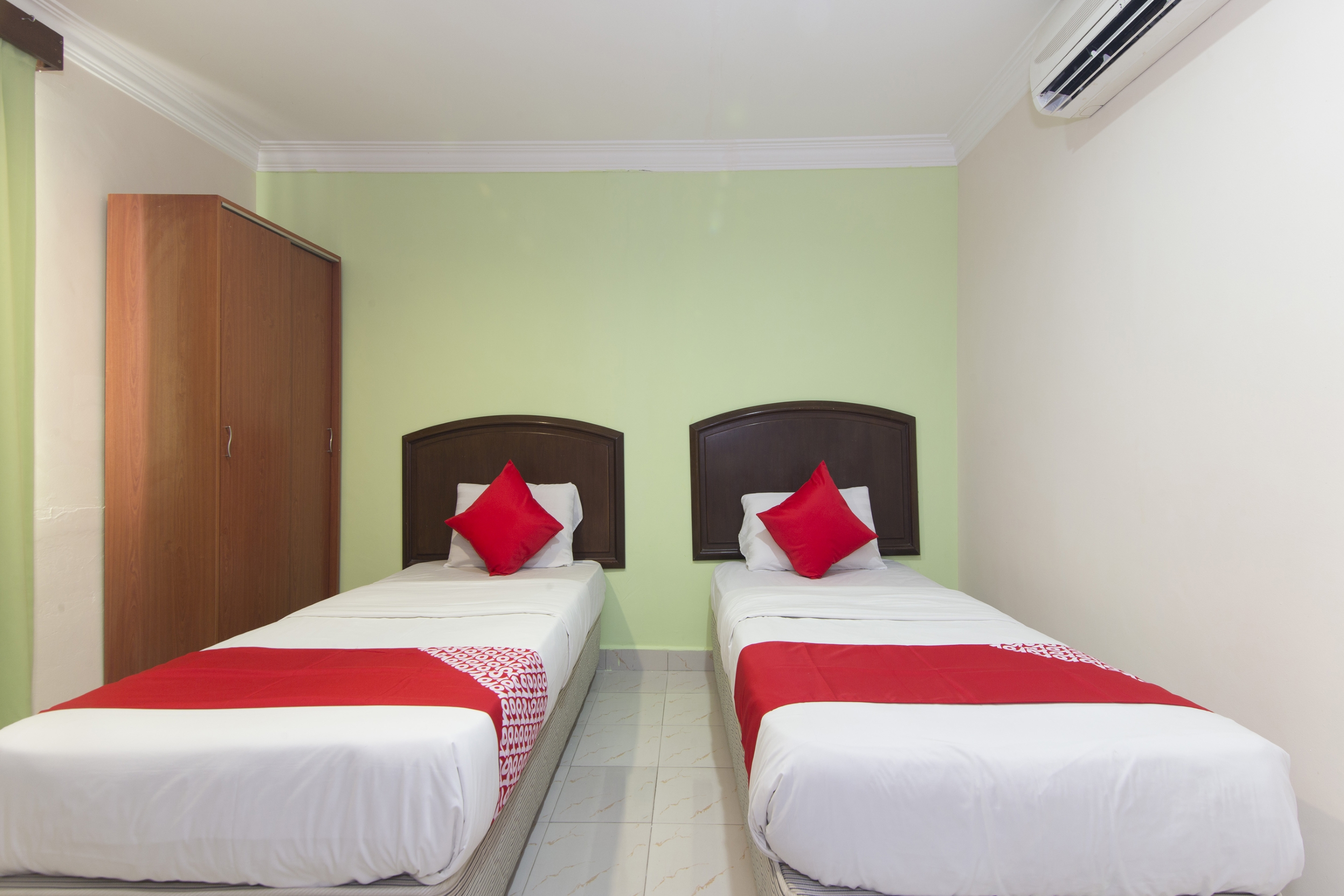 Hotel Sahara Inn By OYO Rooms