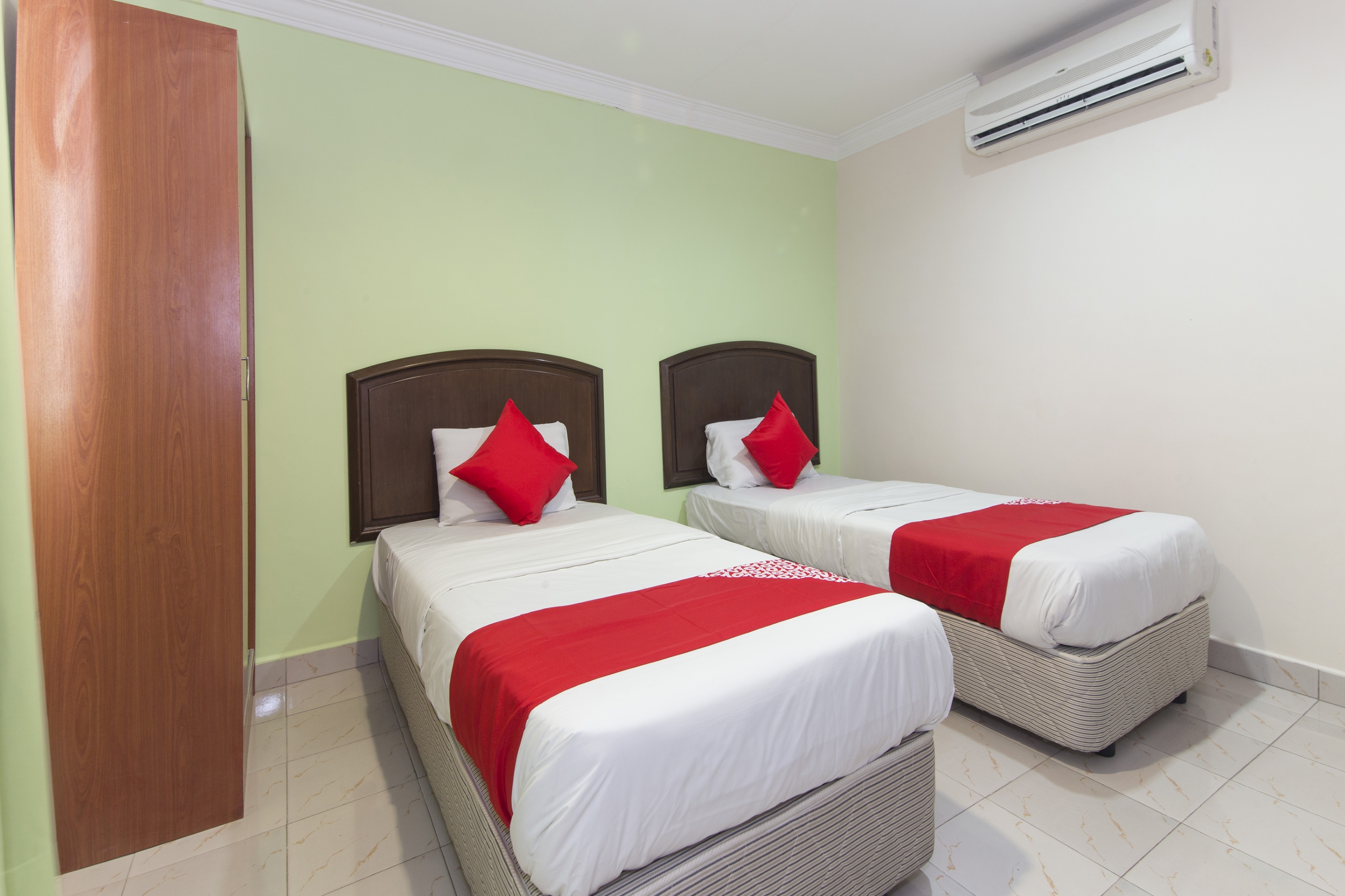 Hotel Sahara Inn By OYO Rooms