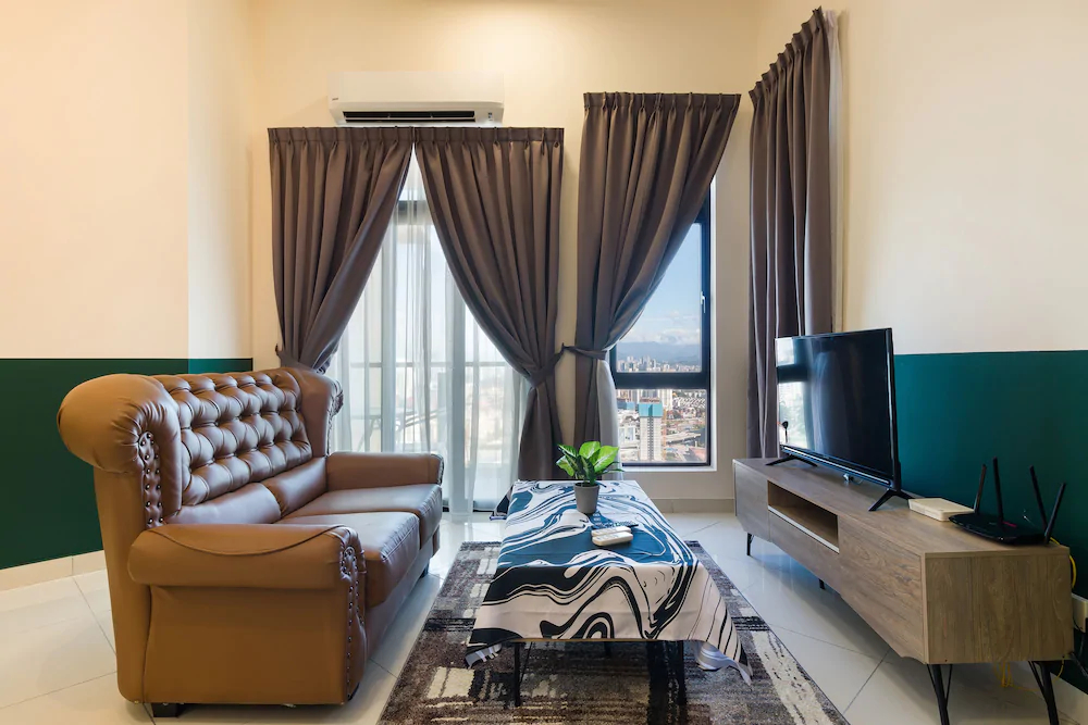 J.Dupion Boutique Suites by NowHere