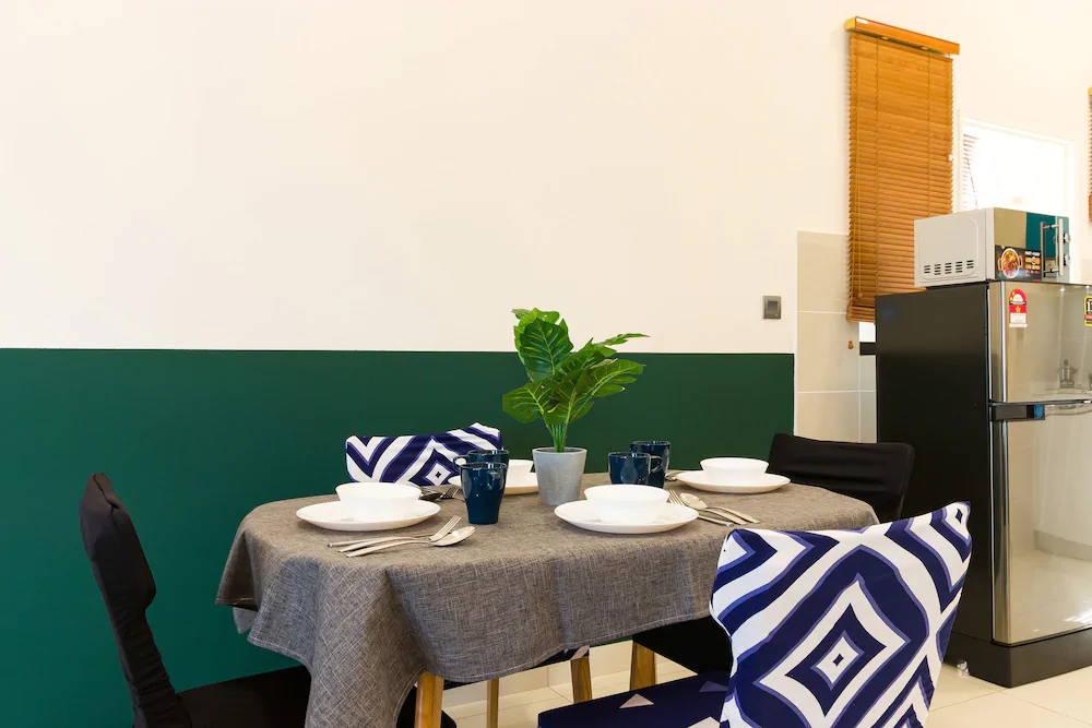 J.Dupion Boutique Suites by NowHere