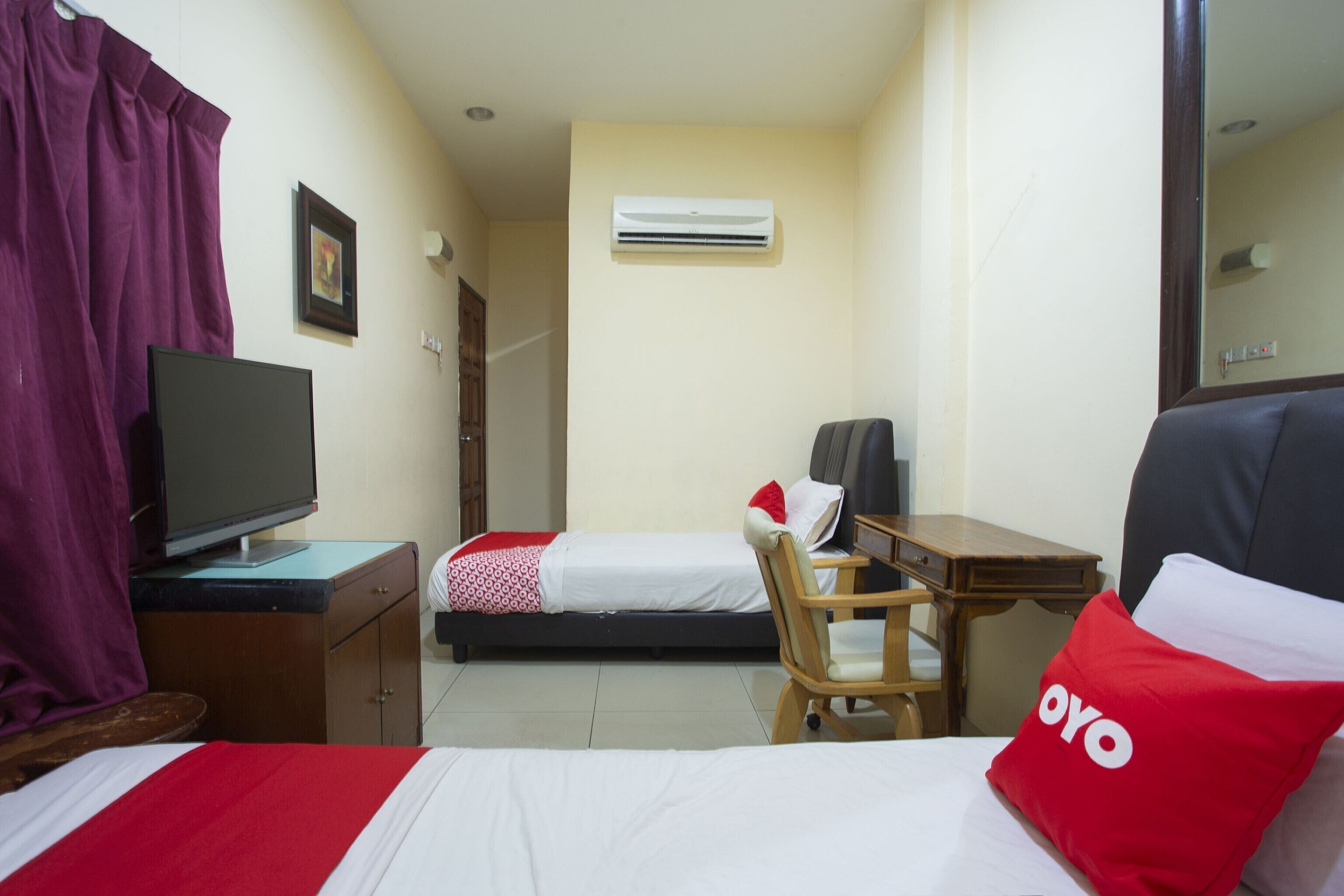 Kl City Lodge by OYO Rooms