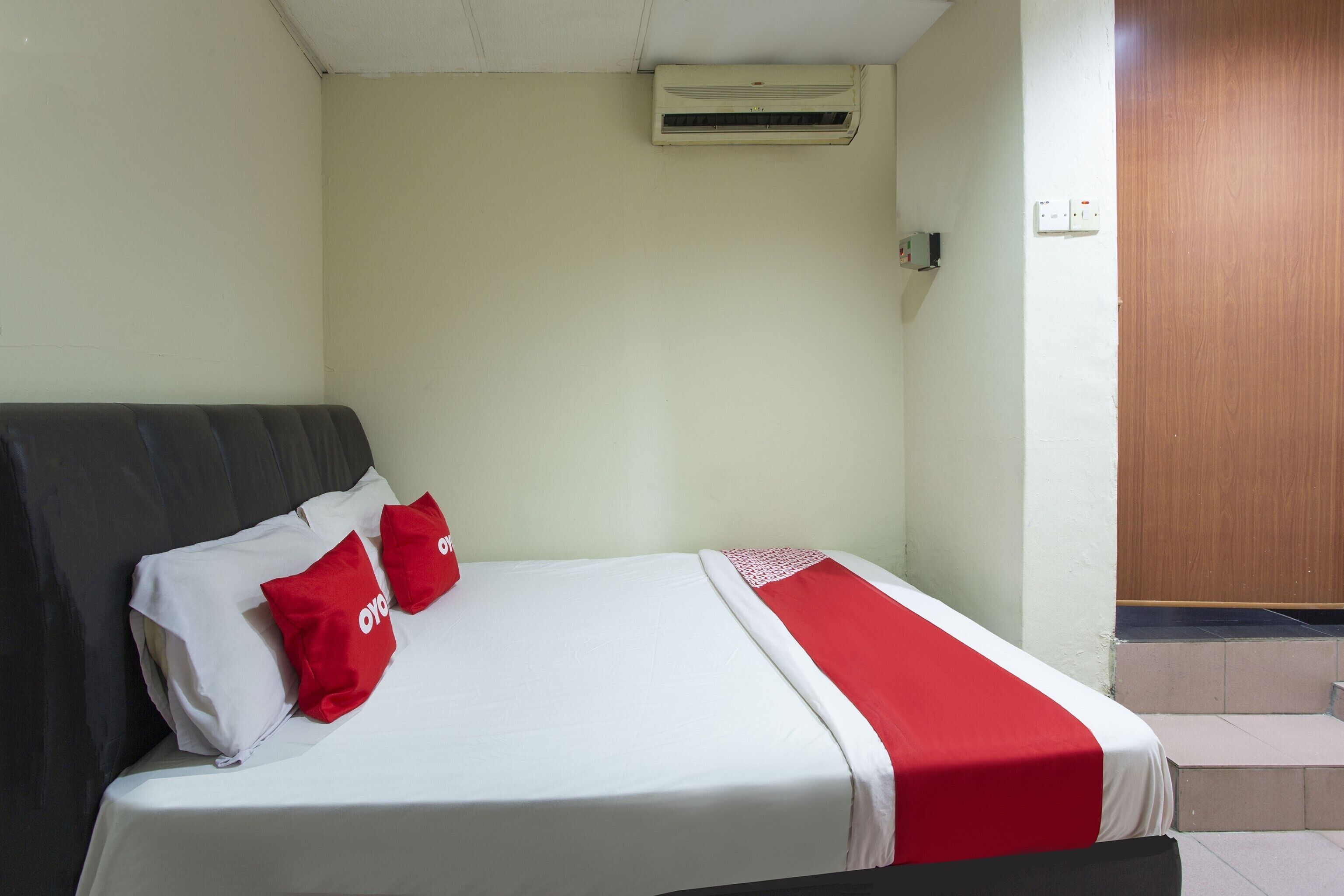 Kl City Lodge by OYO Rooms
