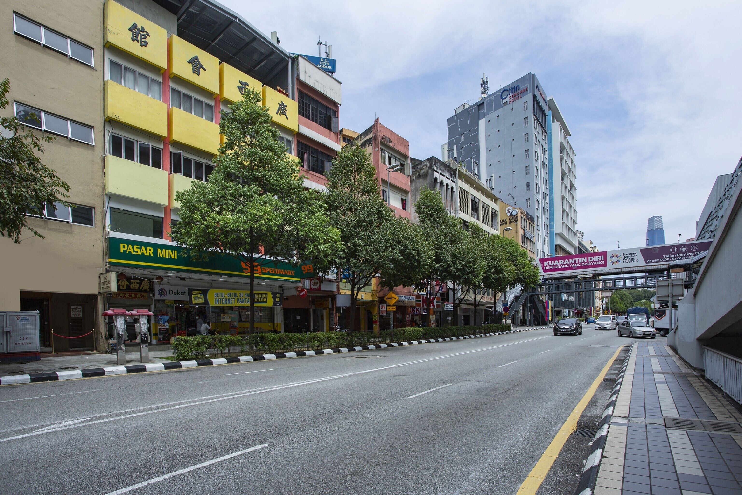 Kl City Lodge by OYO Rooms