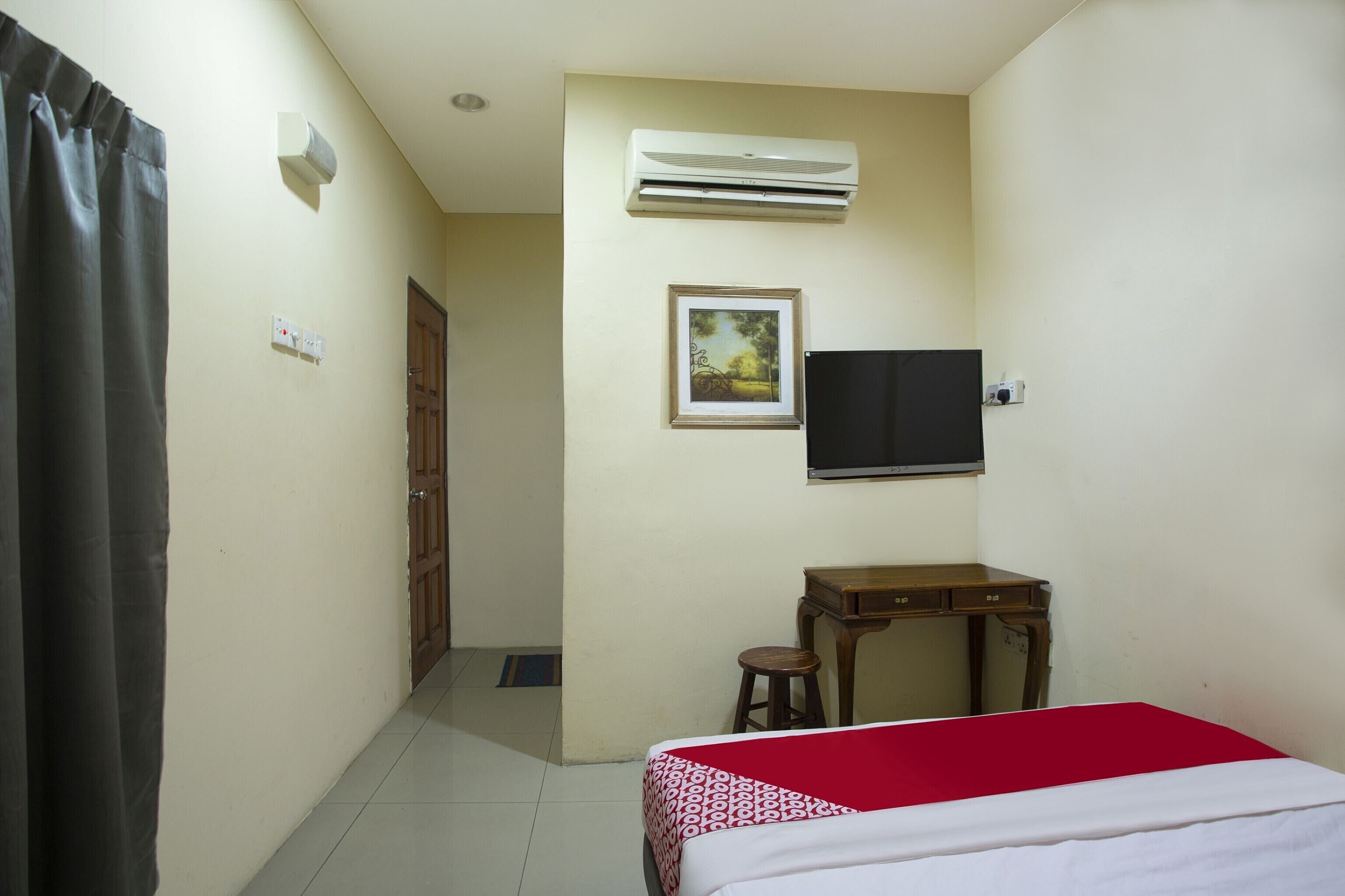 Kl City Lodge by OYO Rooms