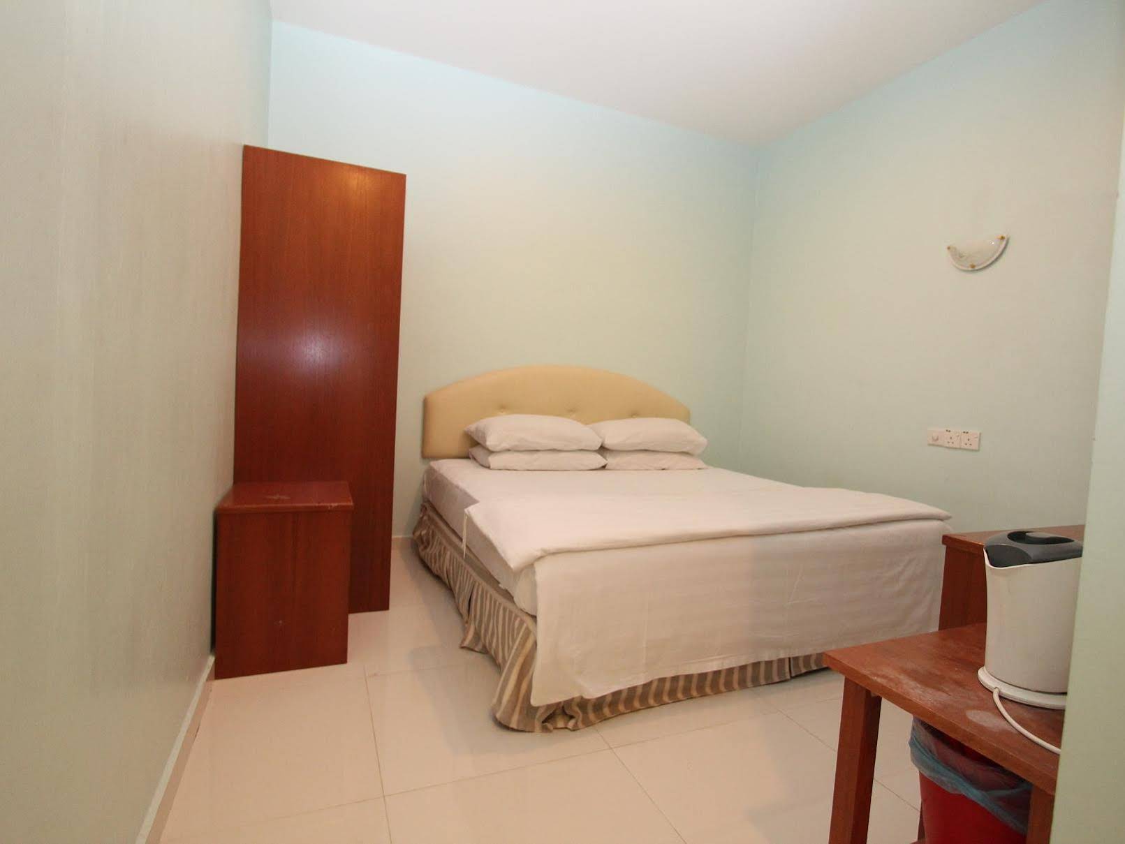 Kuchai Hotel