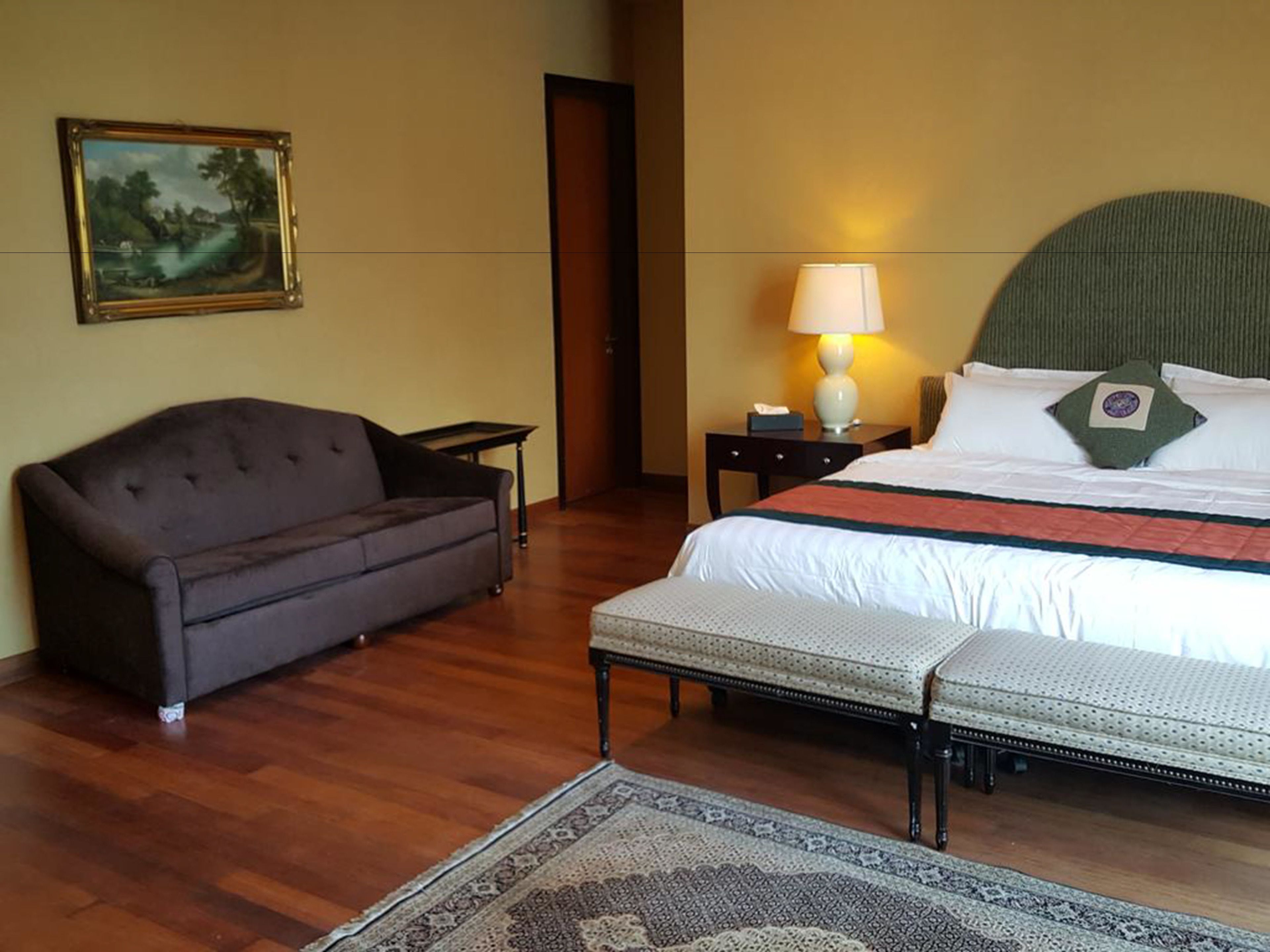 La Maison 100