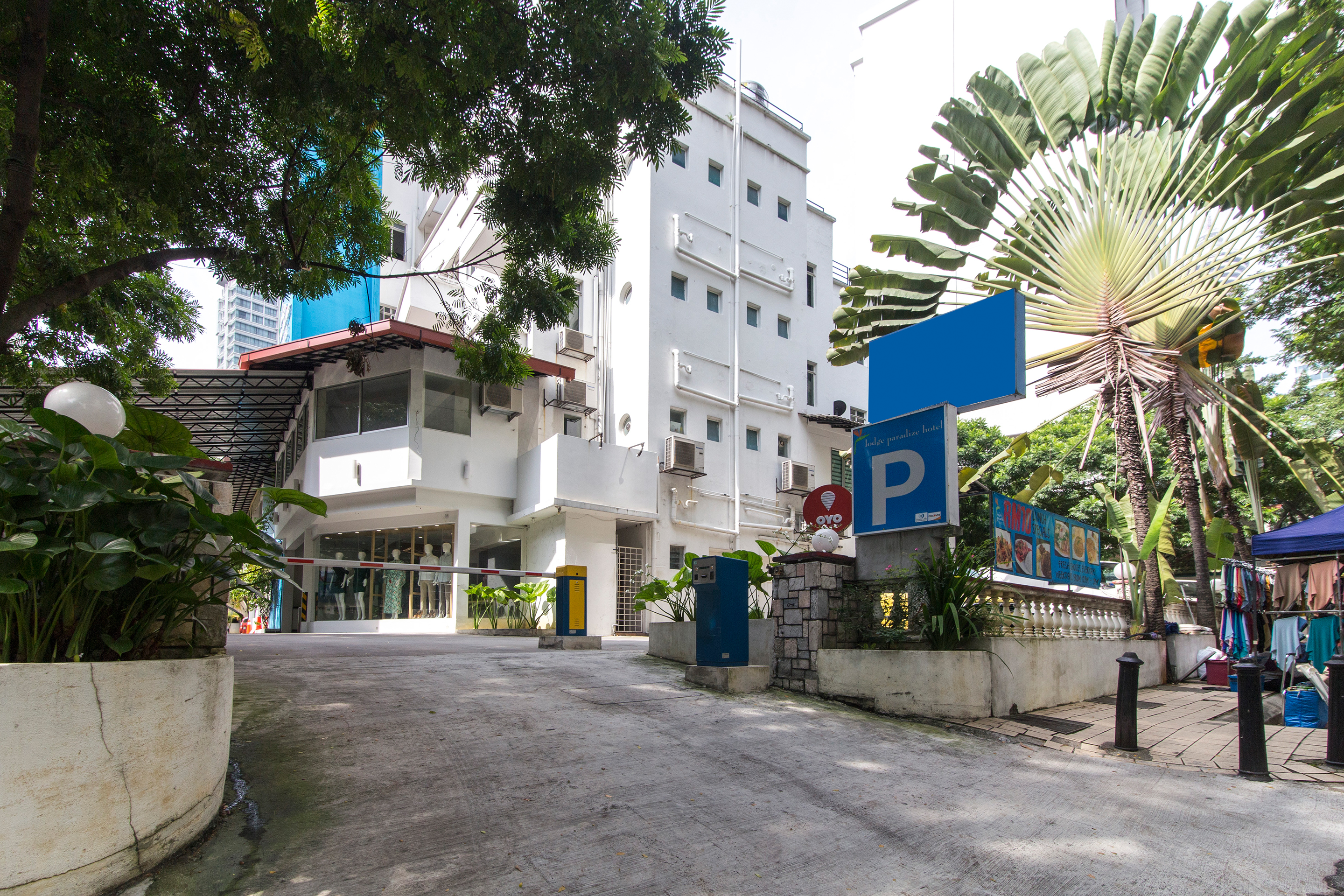 Lodge Paradize Hotel