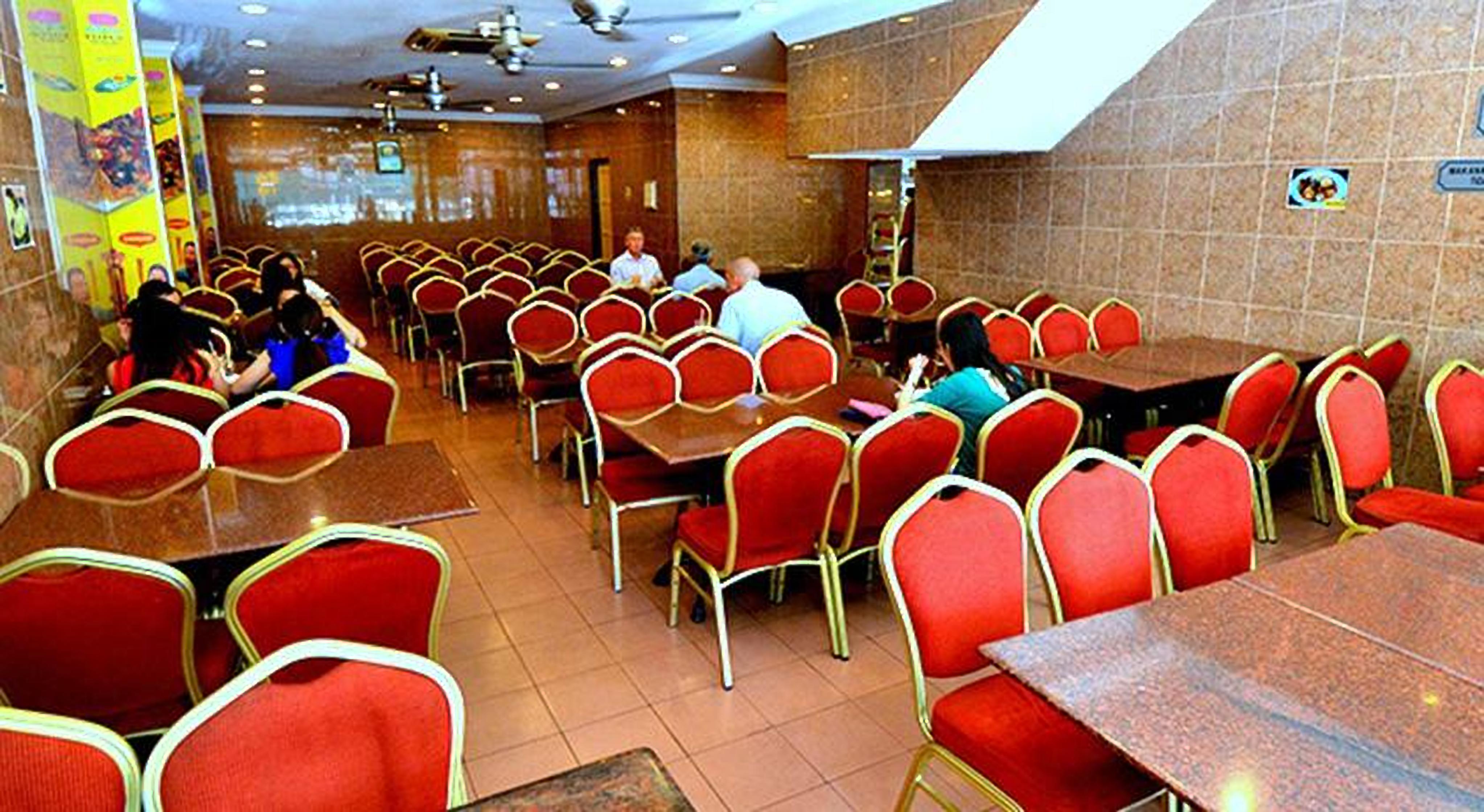 Lotus Family Hotel Medan Tuanku