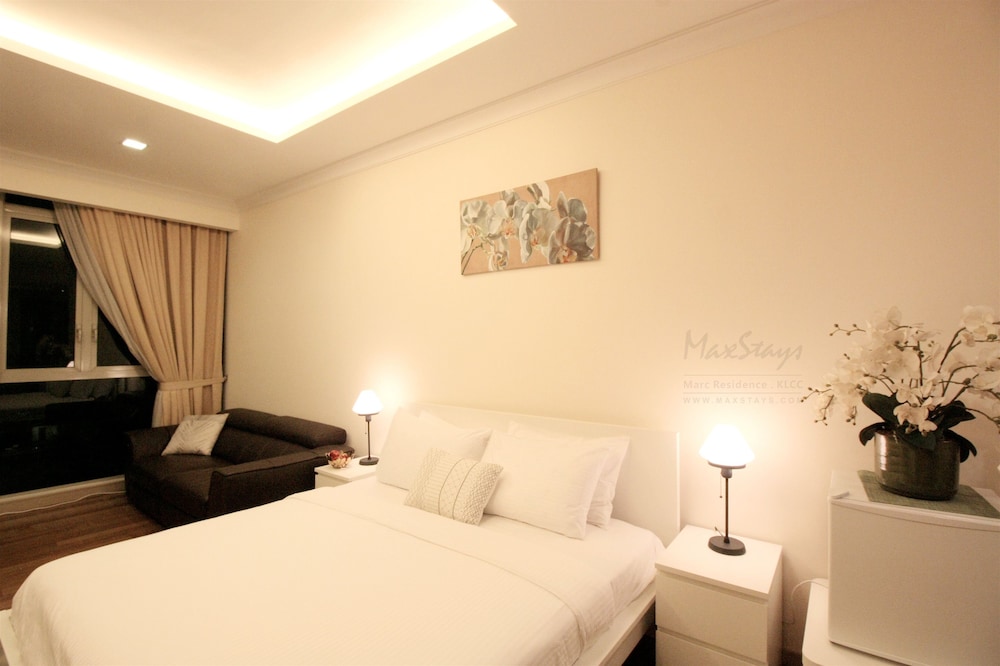 MaxStays - Max Style @ Marc Residence