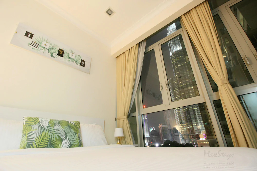 MaxStays - Max Style @ Marc Residence