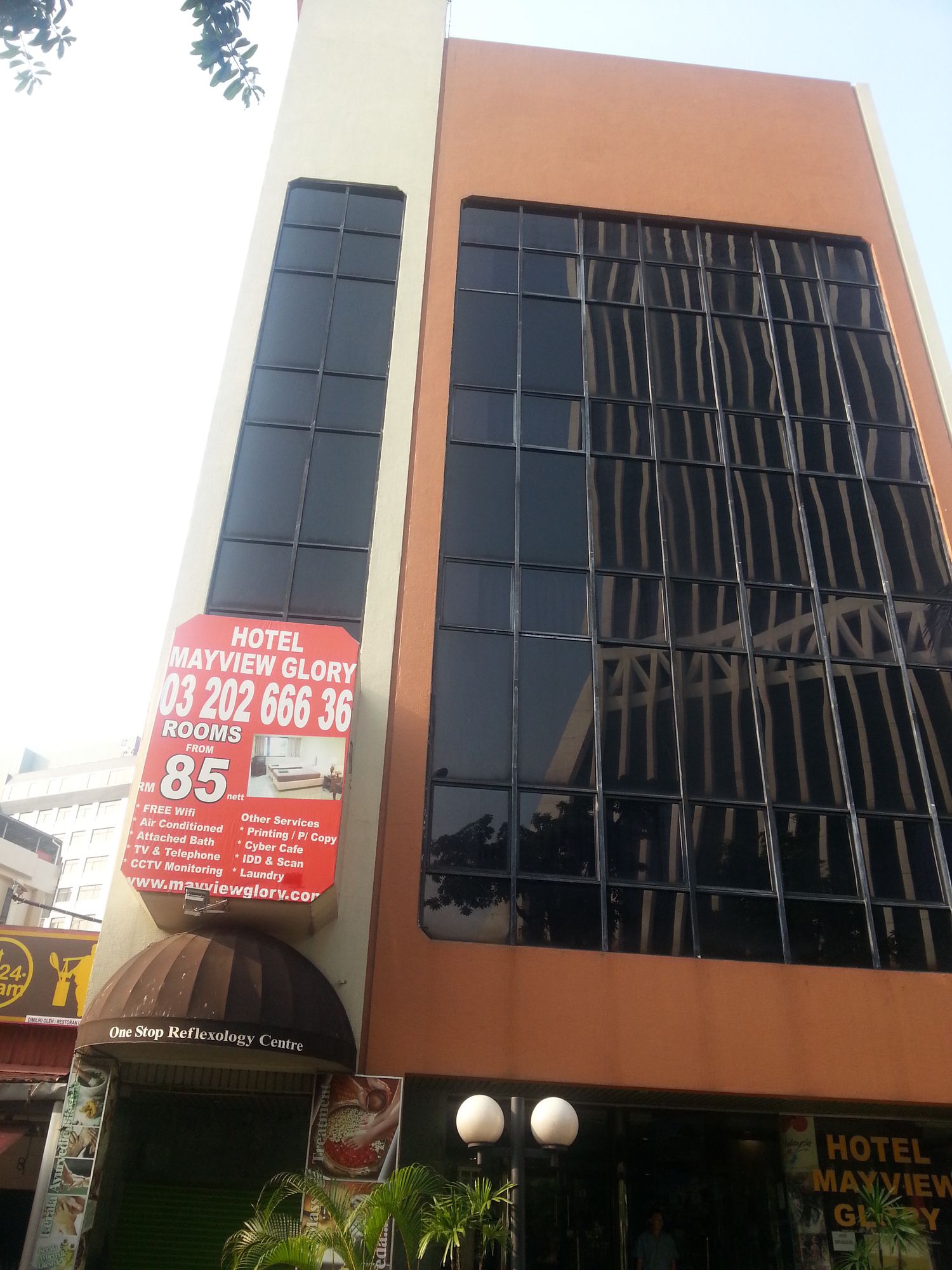 OYO 390 Mayview Glory Hotel