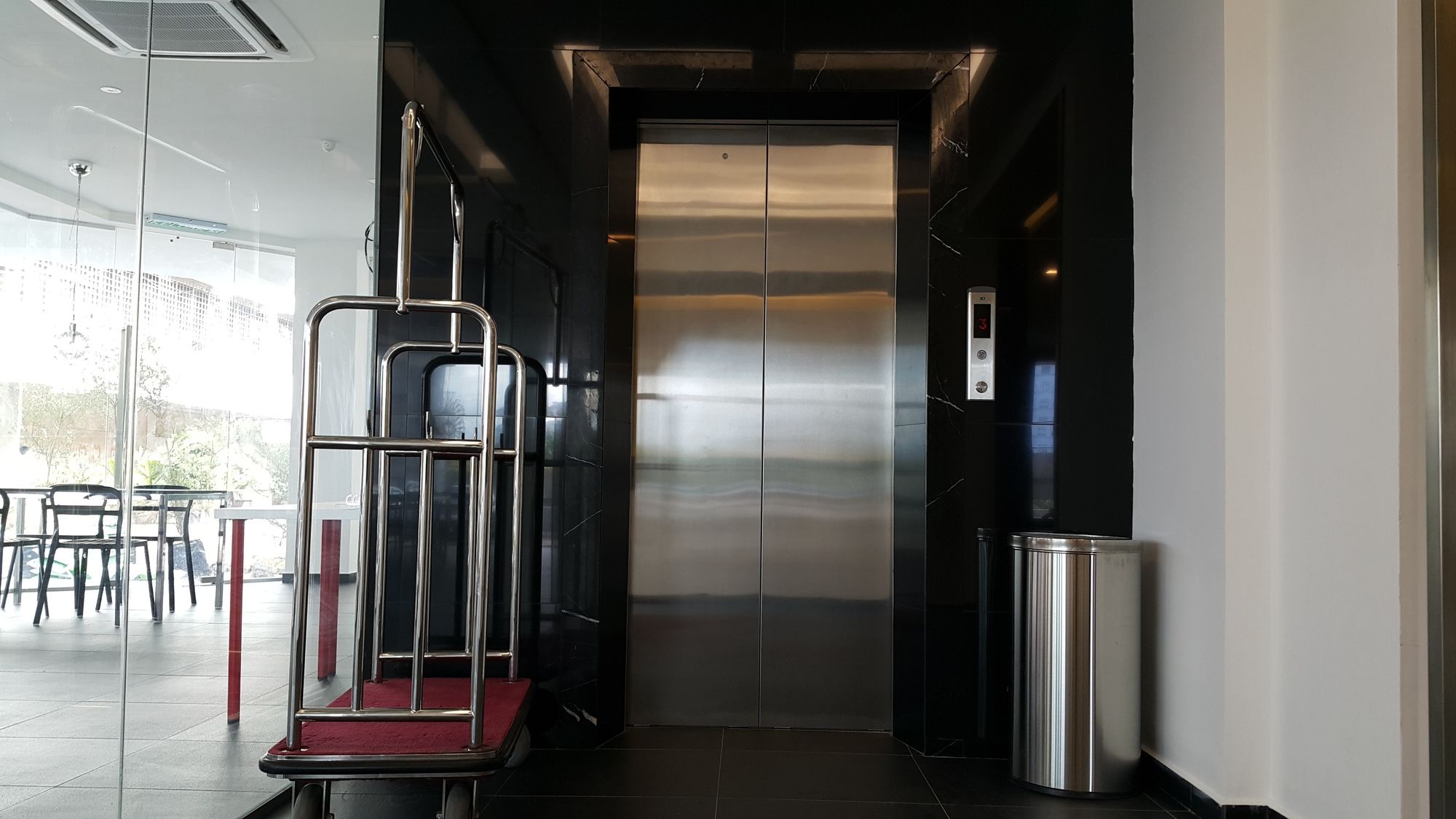 M design Hotel @ Shamelin Perkasa