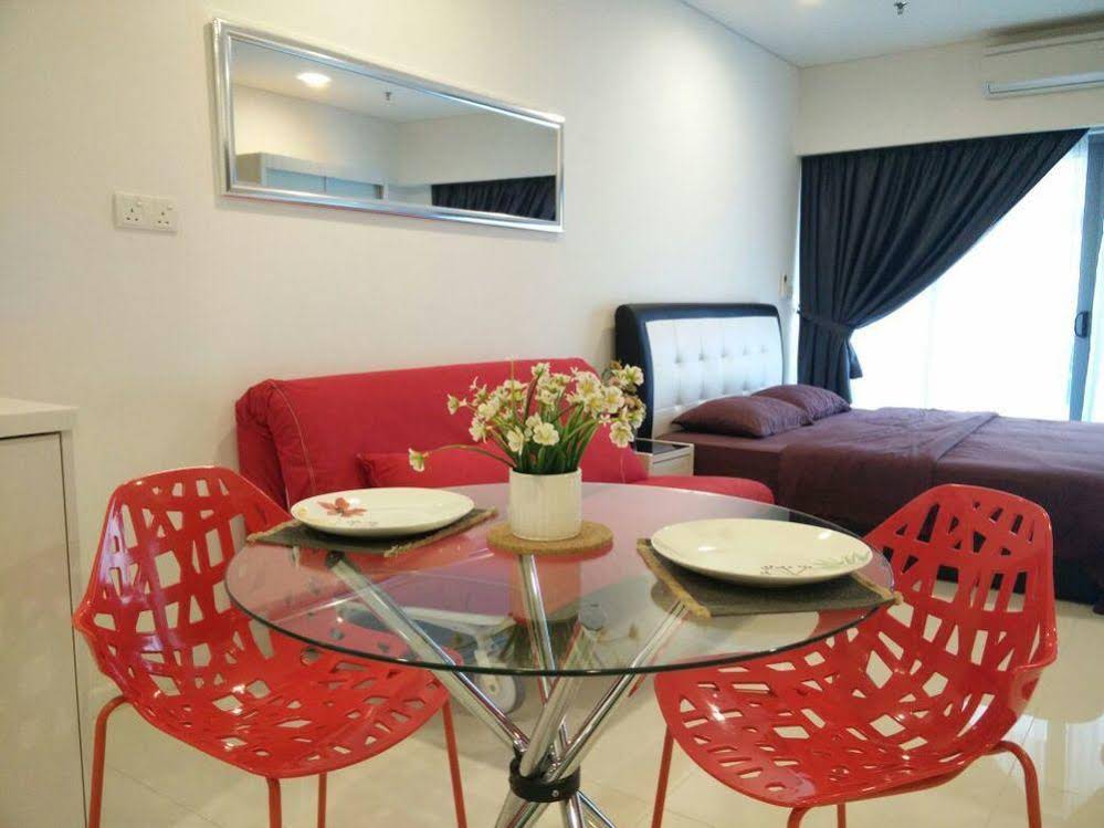 Mercu Summer Suites
