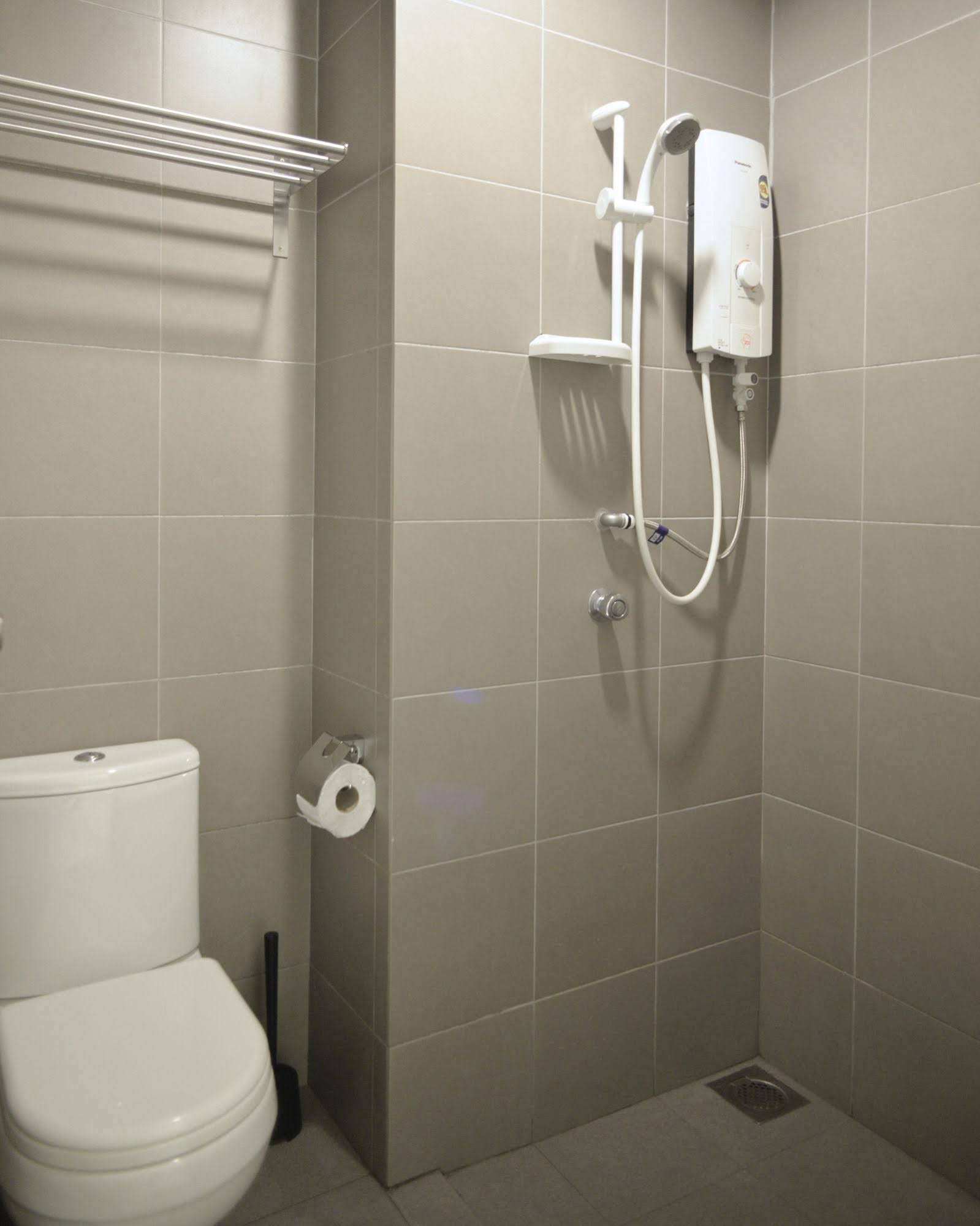 Mercu Summer Suites