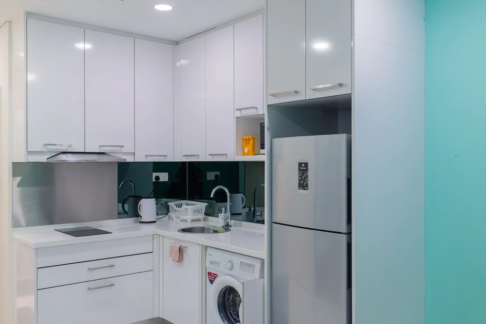 Mercu Summer Suites by Feel Homes
