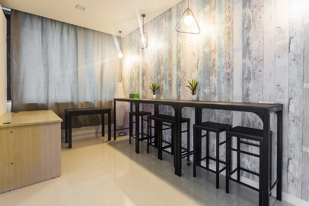 Mercu Summer Suites by Feel Homes