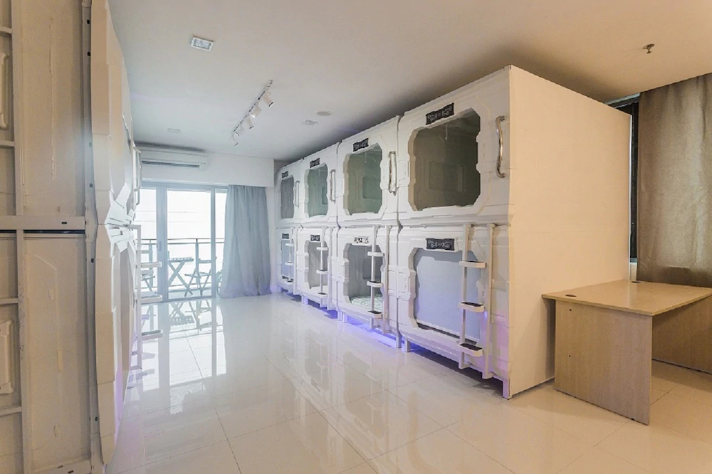Mercu Summer Suites by Feel Homes