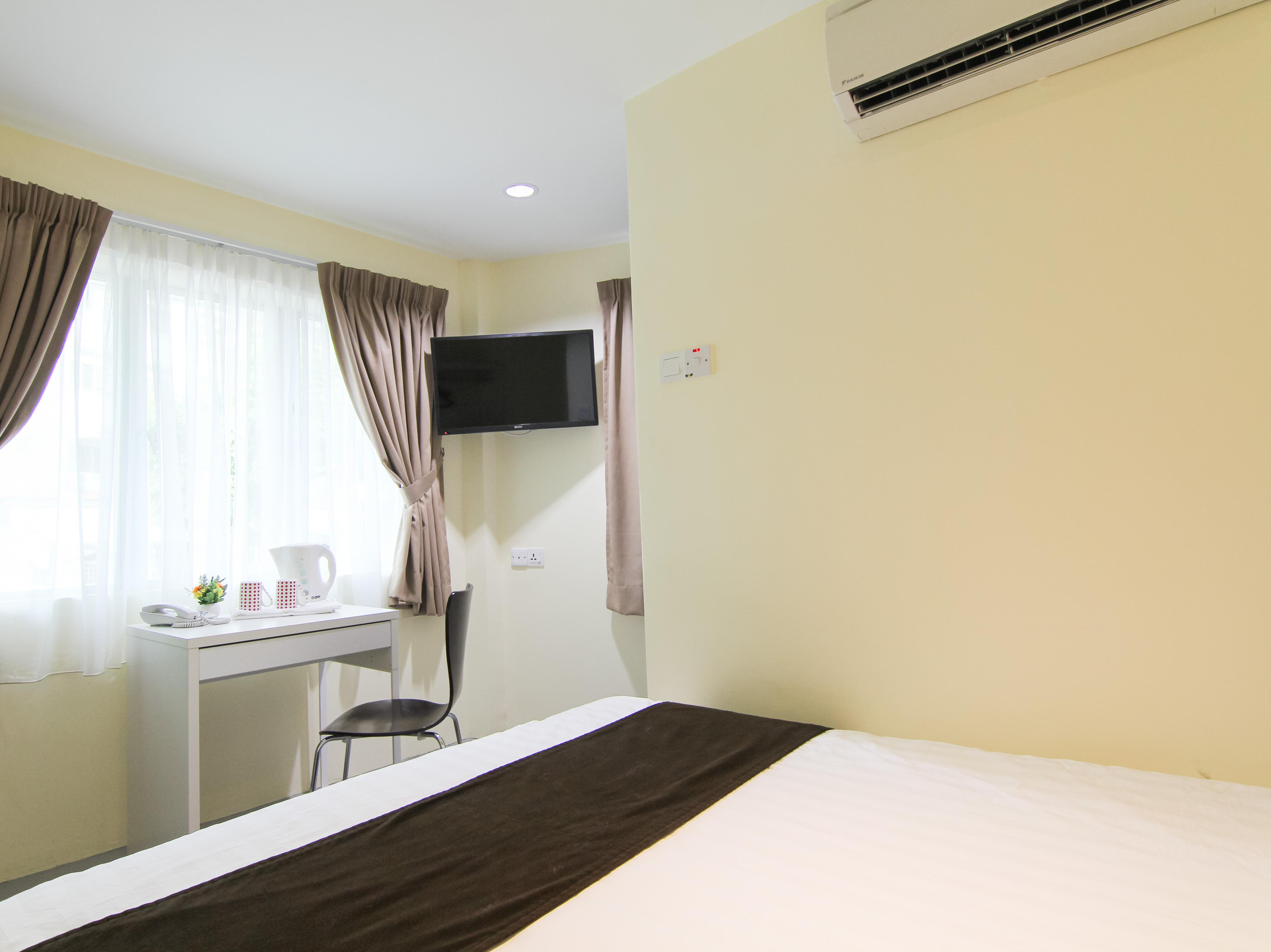 Naka Hotel