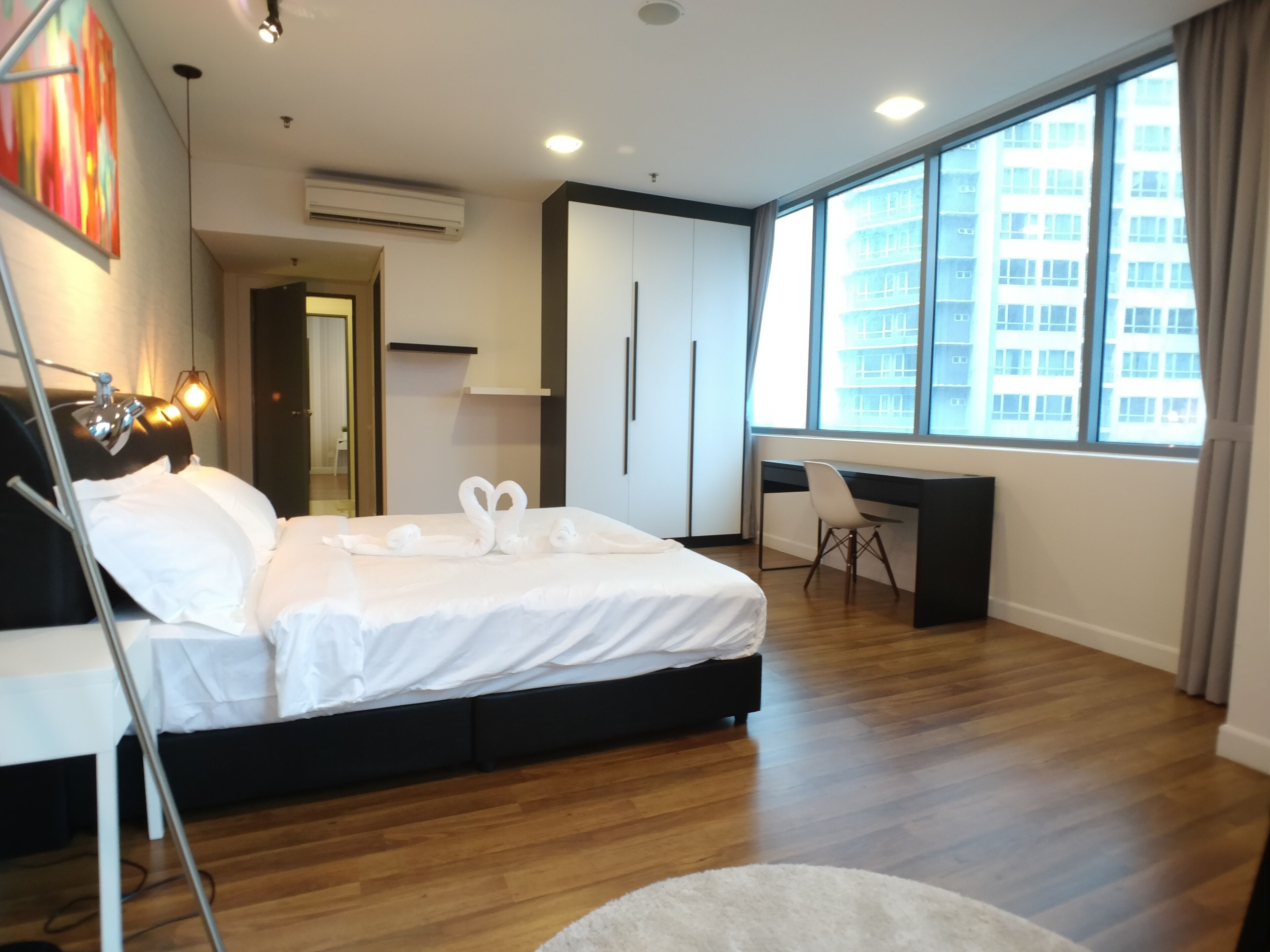 OHO Suites KLCC Summer Suites