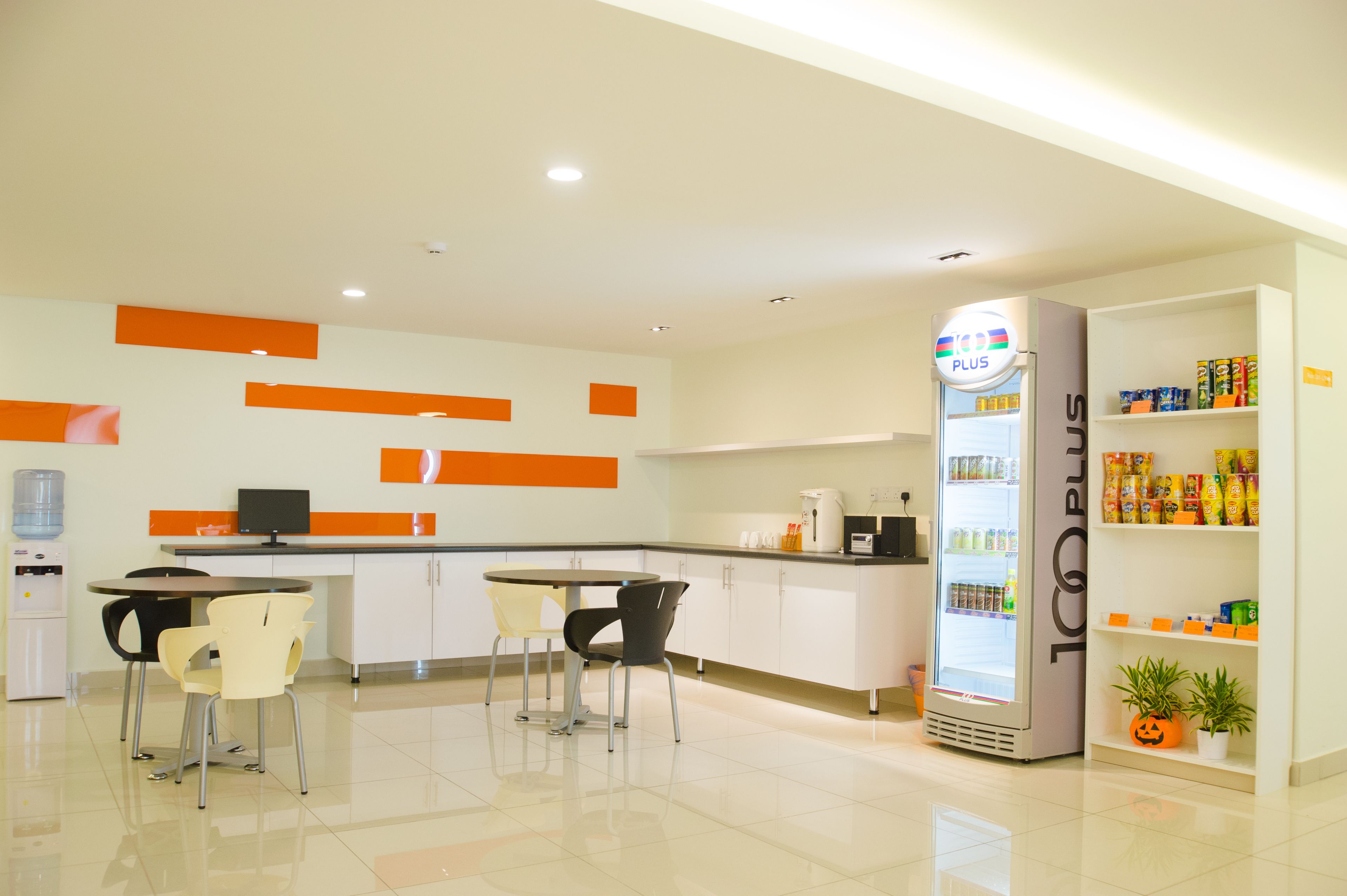 Orange Hotels Kuchai Lama