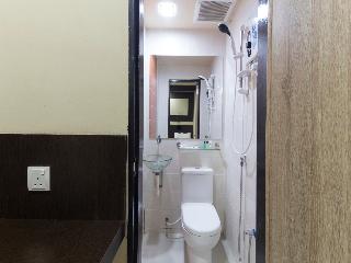 OYO 90143 Niche Valley Hotel