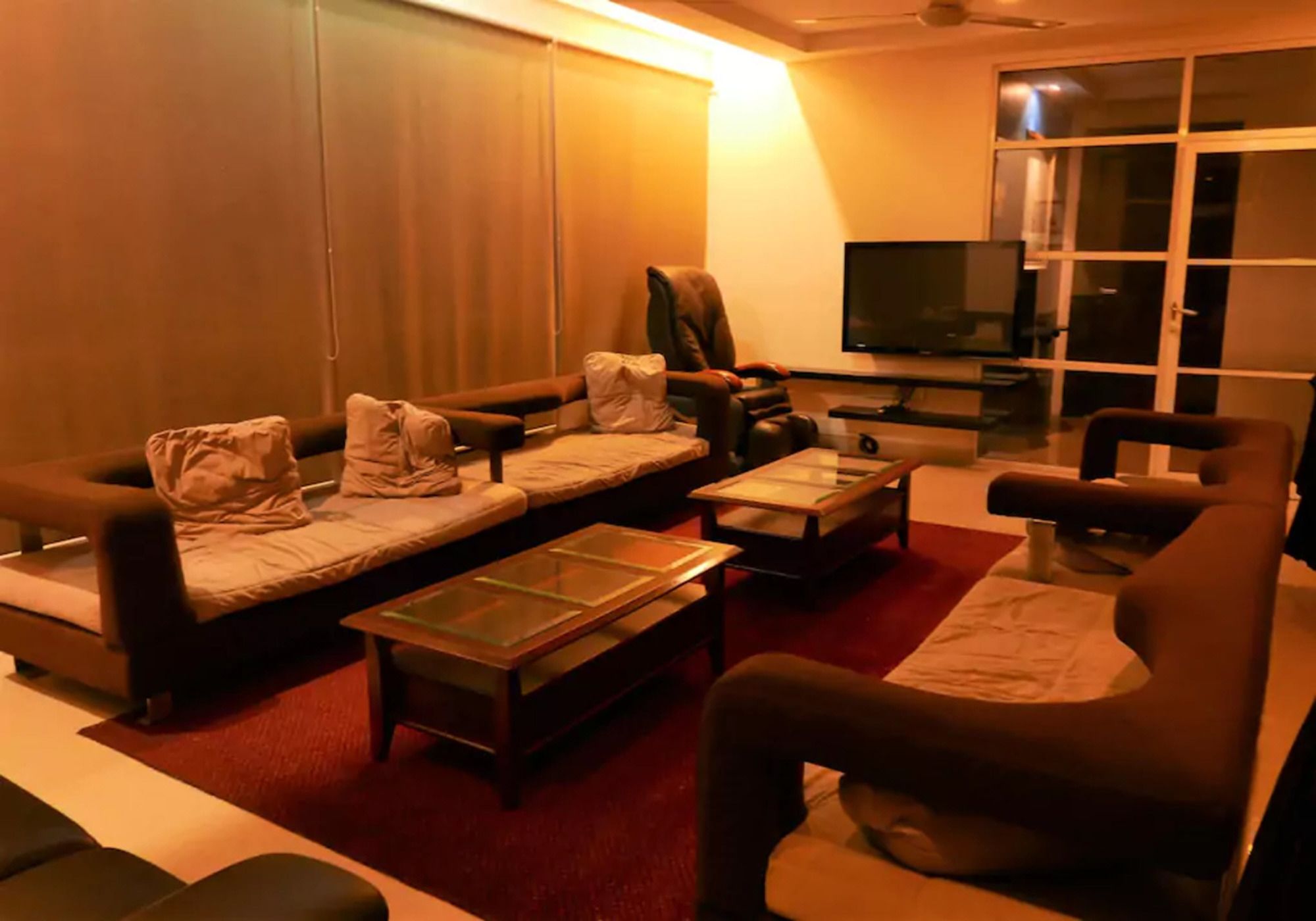 Pandora Spring Villa