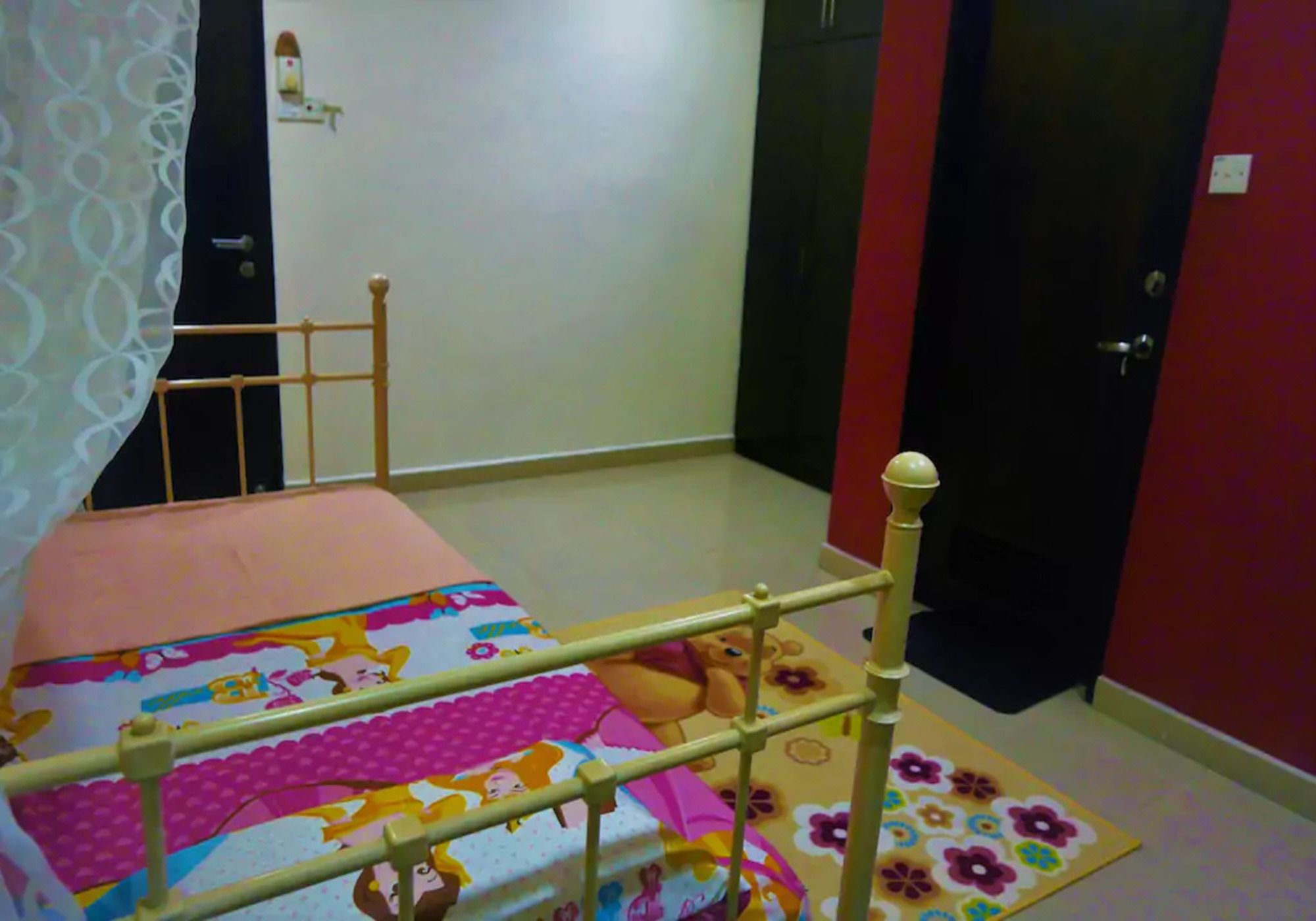 Pandora Spring Villa