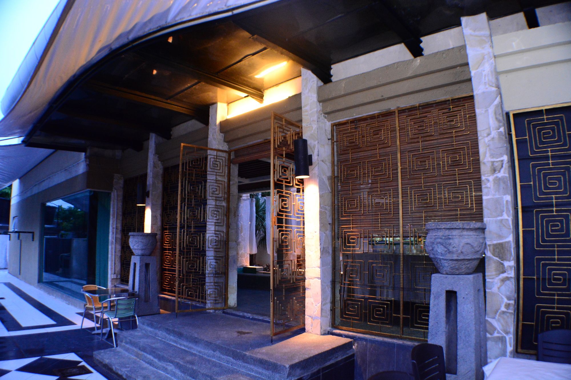 Pandora Spring Villa